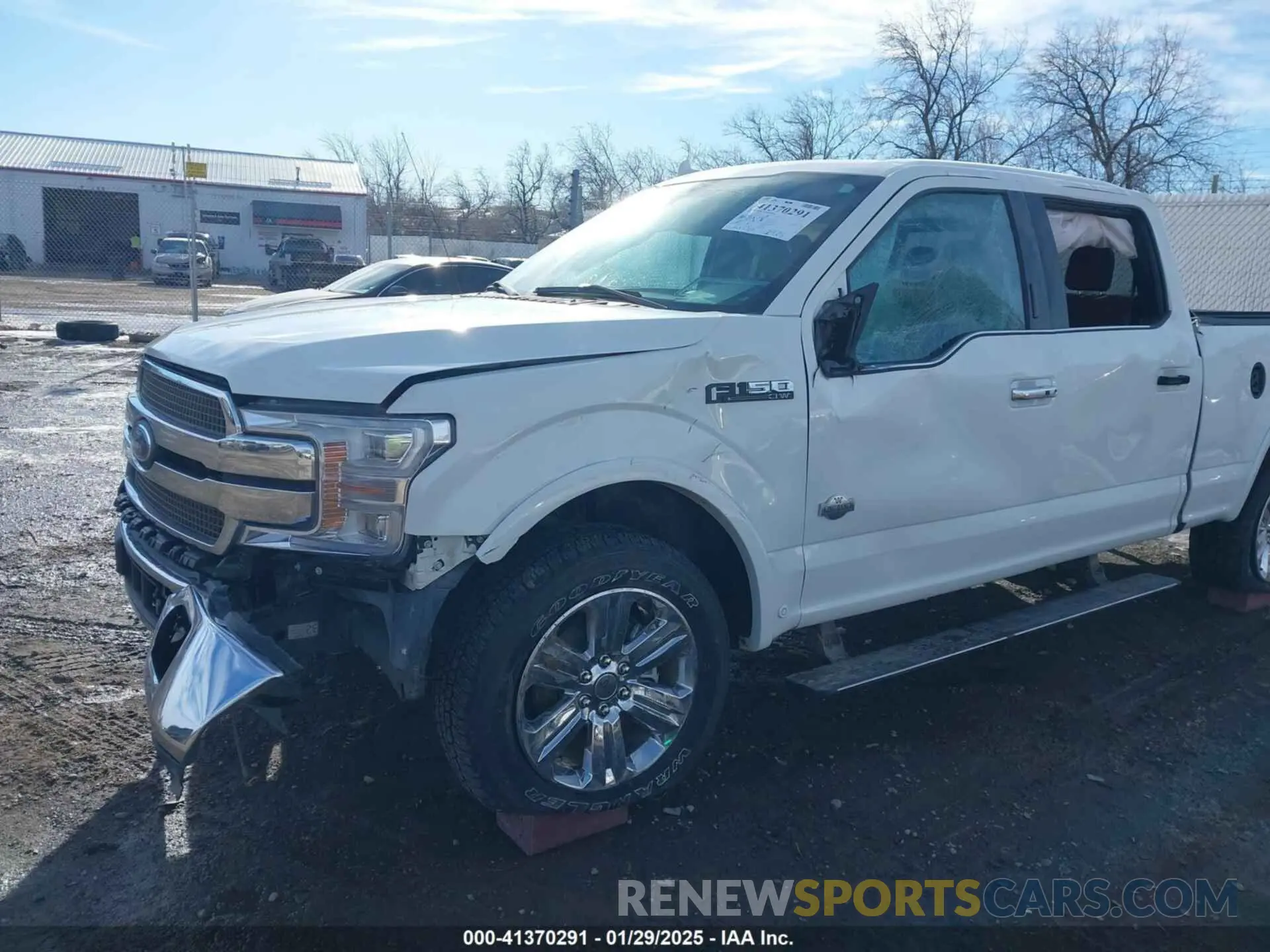 6 Photograph of a damaged car 1FTFW1E49LFC82635 FORD F-150 2020