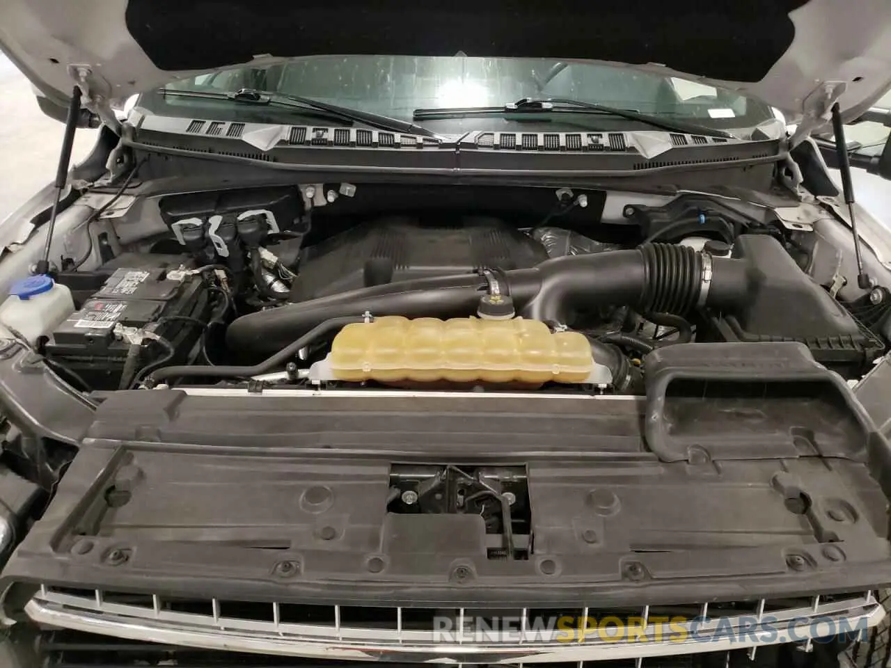 11 Photograph of a damaged car 1FTFW1E4XLFC73524 FORD F-150 2020
