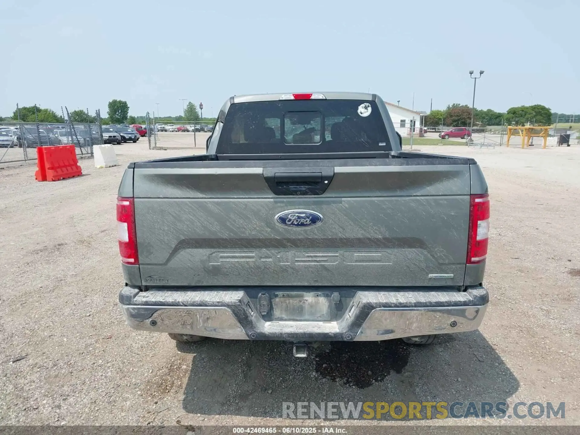16 Photograph of a damaged car 1FTFW1E4XLKD82654 FORD F-150 2020