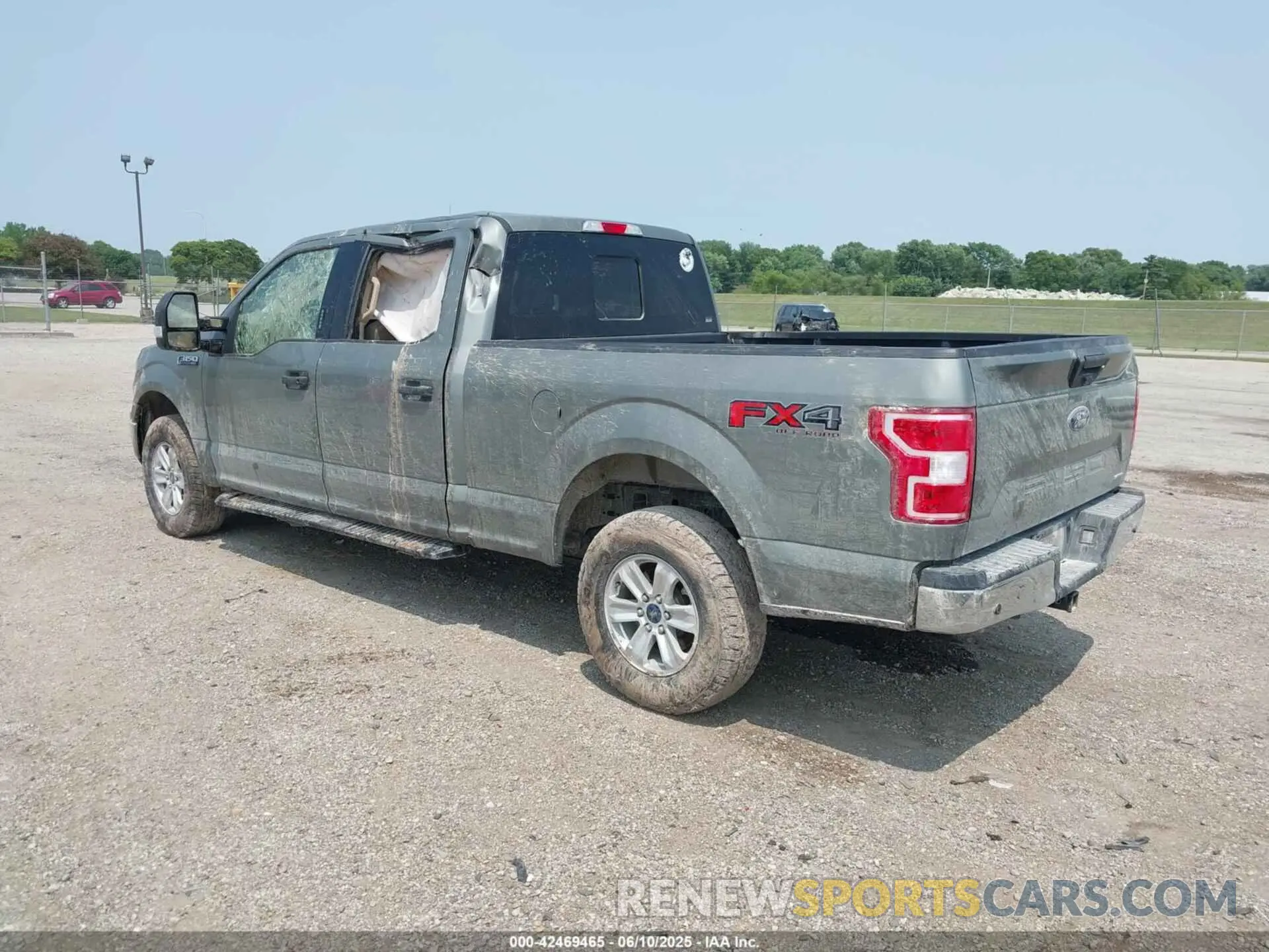 3 Photograph of a damaged car 1FTFW1E4XLKD82654 FORD F-150 2020