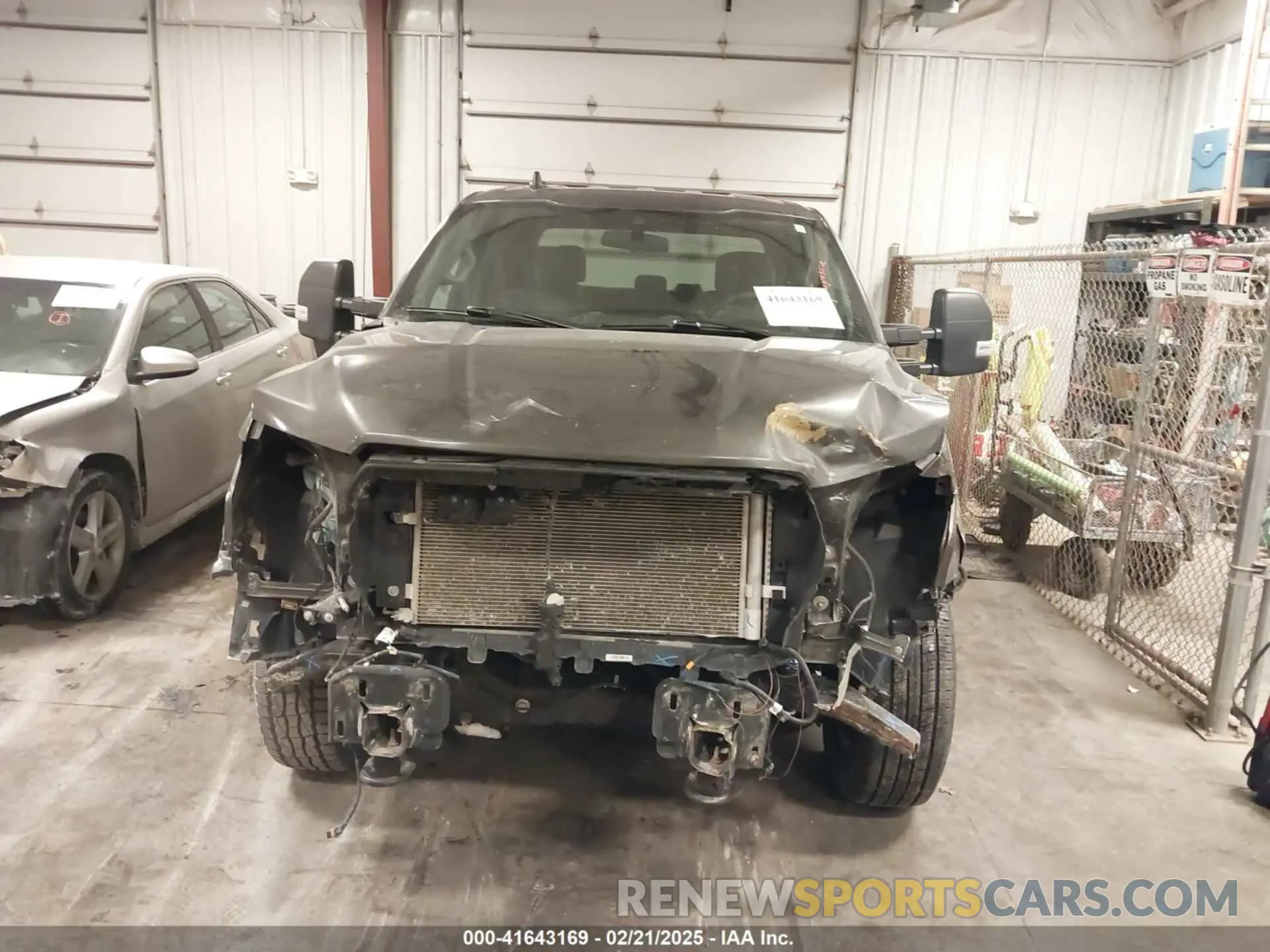 13 Photograph of a damaged car 1FTFW1E52LKE98536 FORD F-150 2020
