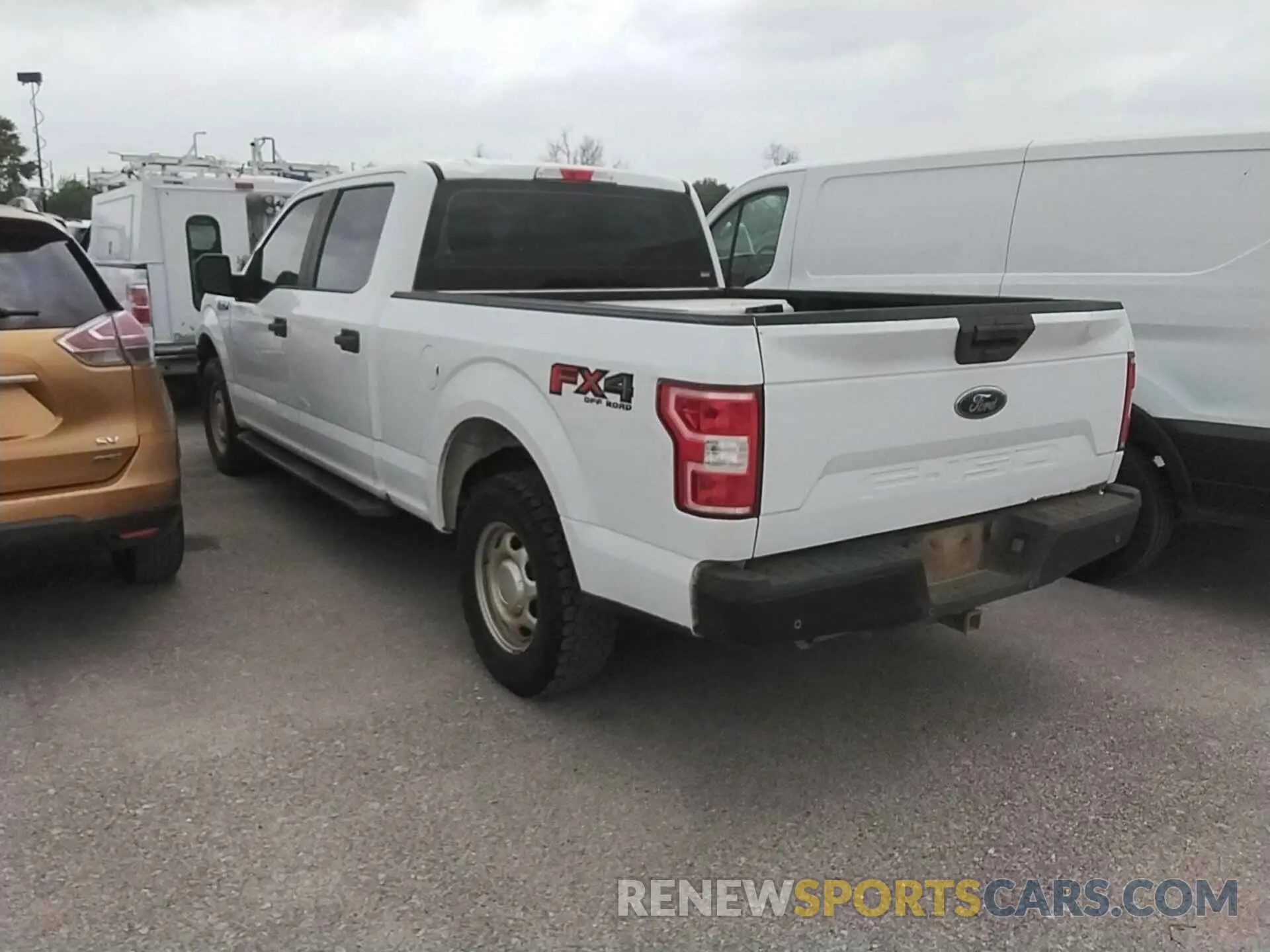 24 Photograph of a damaged car 1FTFW1E54LKD80018 FORD F-150 2020