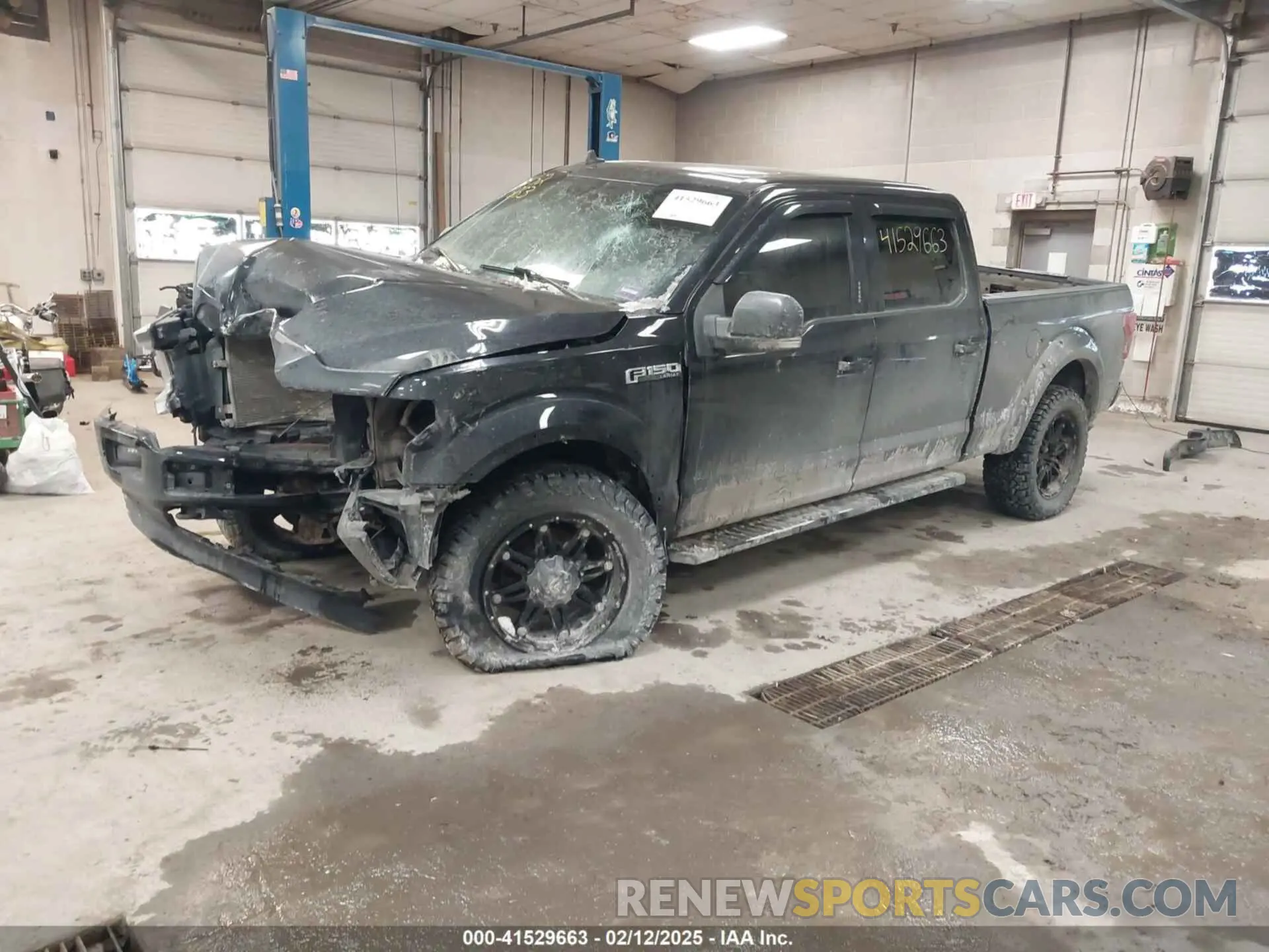 2 Photograph of a damaged car 1FTFW1E57LFB13397 FORD F-150 2020