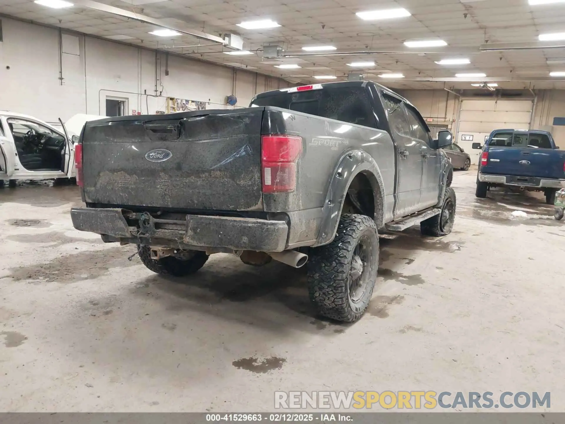 4 Photograph of a damaged car 1FTFW1E57LFB13397 FORD F-150 2020