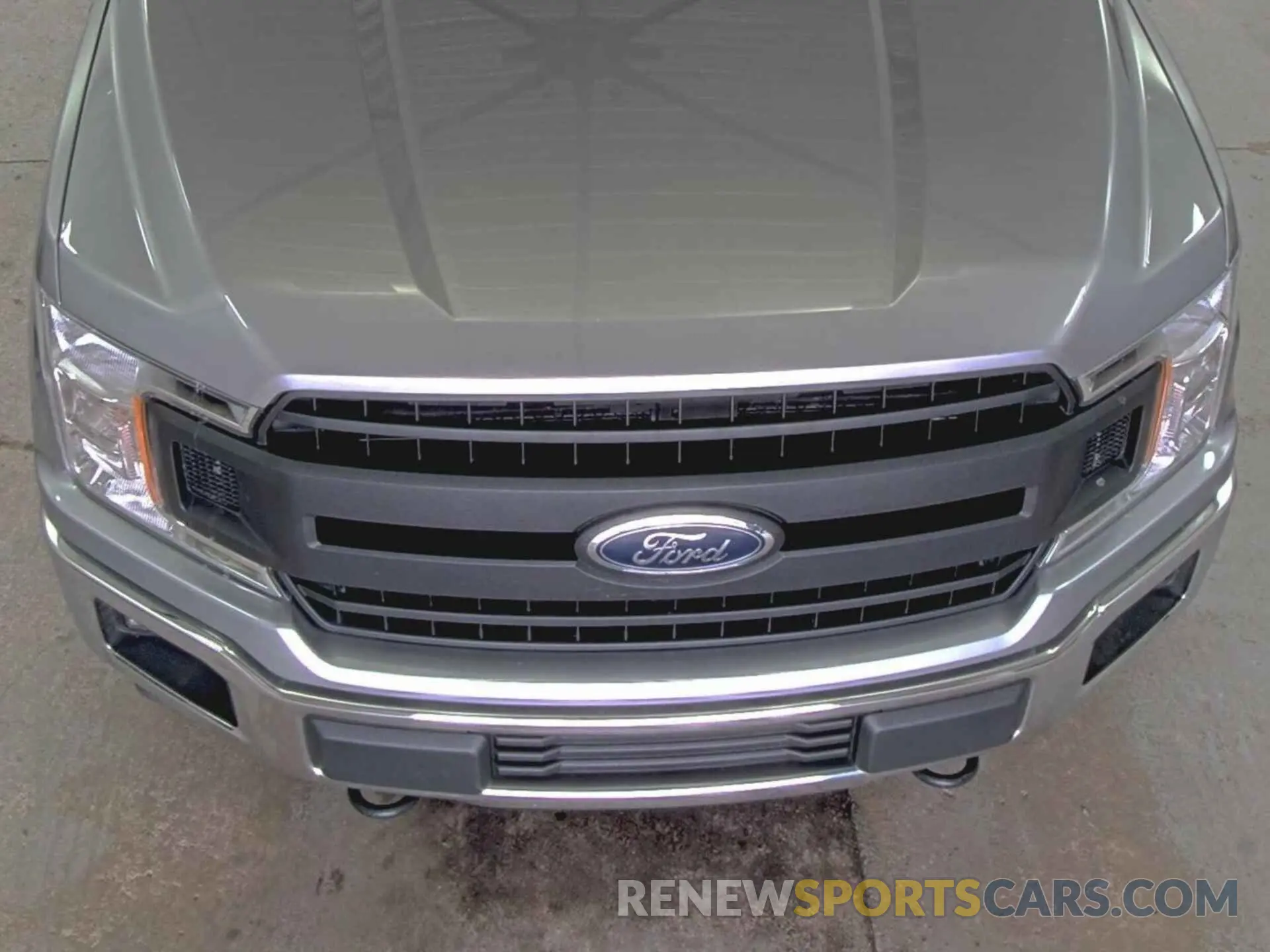 19 Photograph of a damaged car 1FTFW1E58LFC10396 FORD F-150 2020