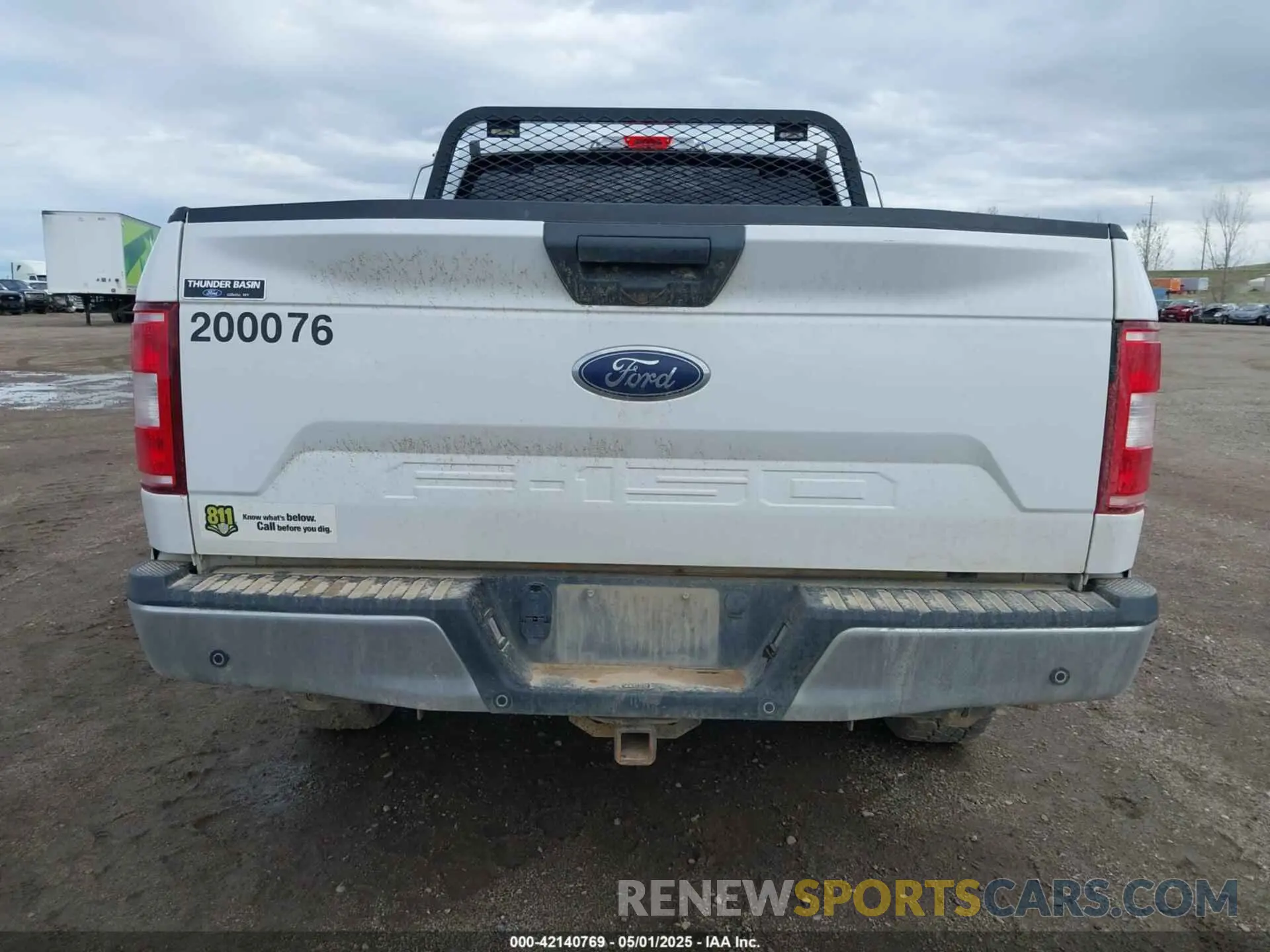 16 Photograph of a damaged car 1FTFW1E59LKD83500 FORD F-150 2020