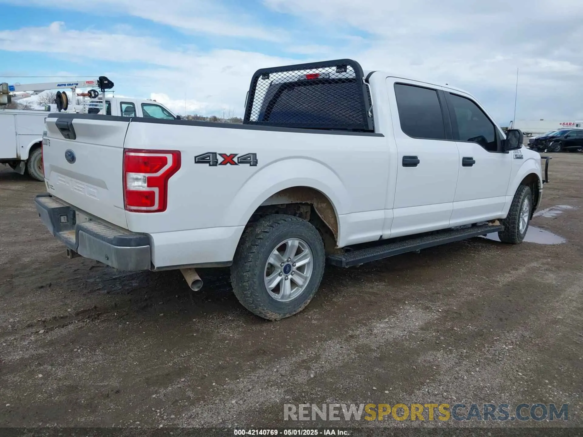 4 Photograph of a damaged car 1FTFW1E59LKD83500 FORD F-150 2020