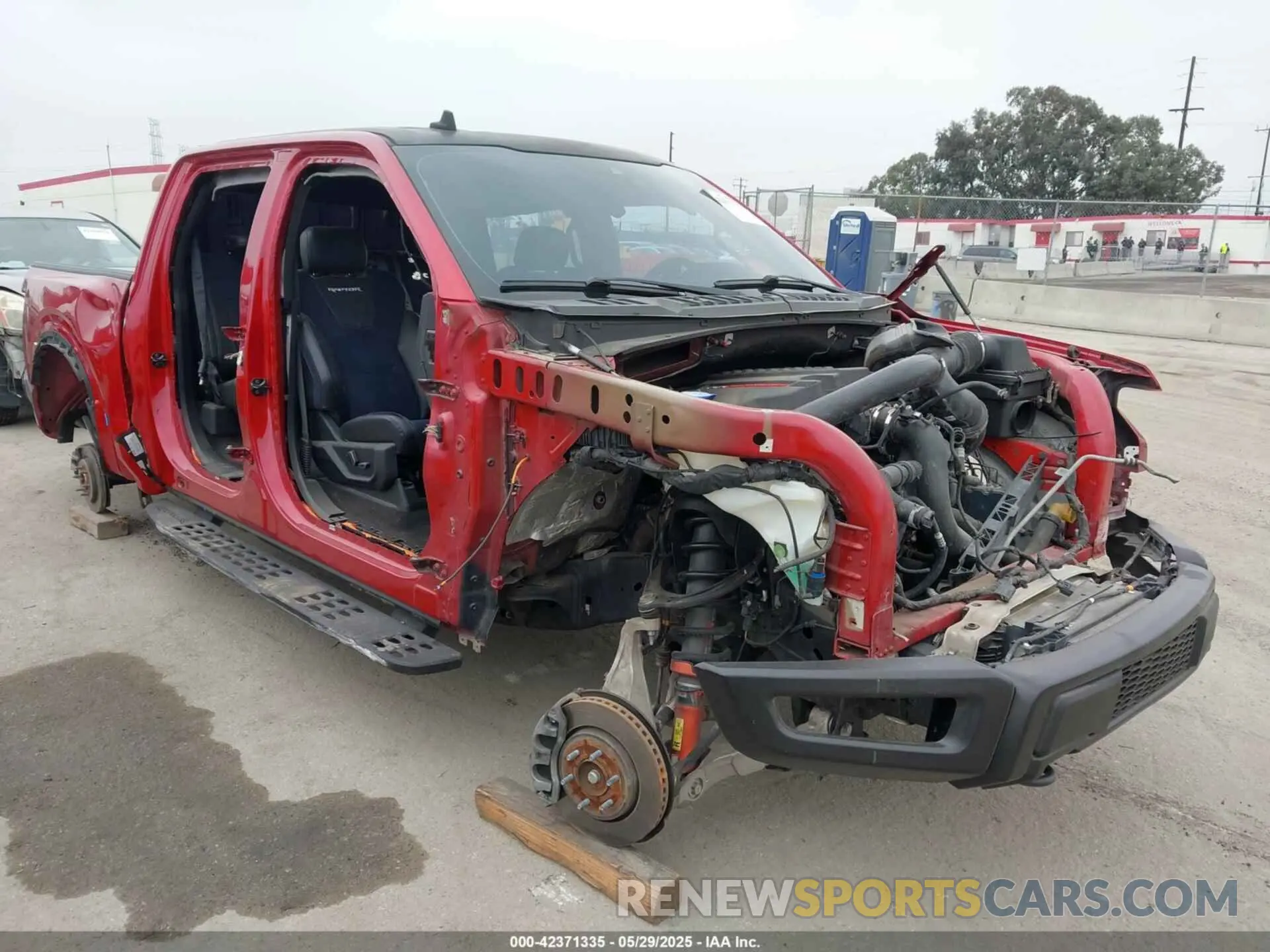 1 Photograph of a damaged car 1FTFW1RG4LFB28354 FORD F-150 2020
