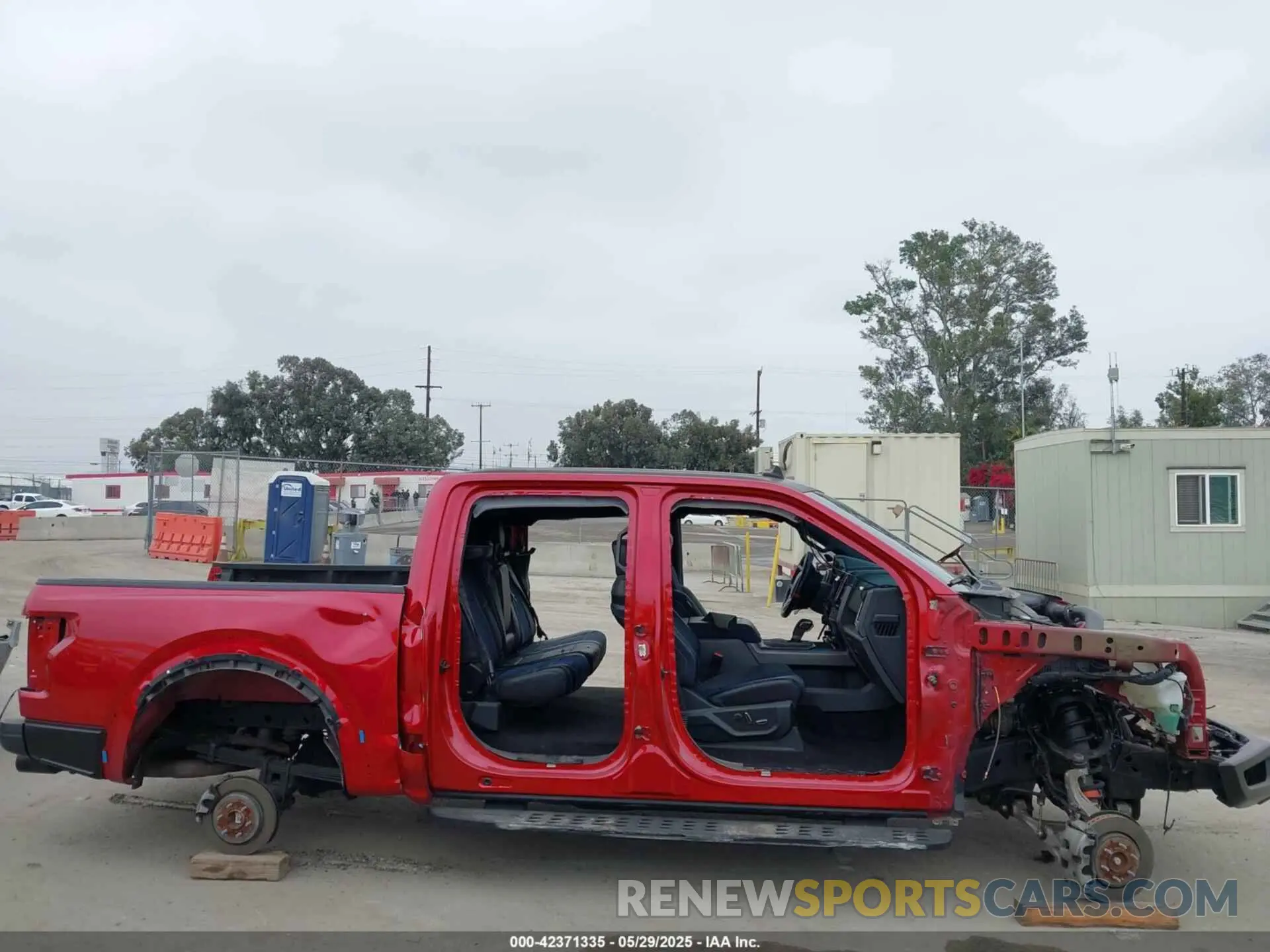 13 Photograph of a damaged car 1FTFW1RG4LFB28354 FORD F-150 2020