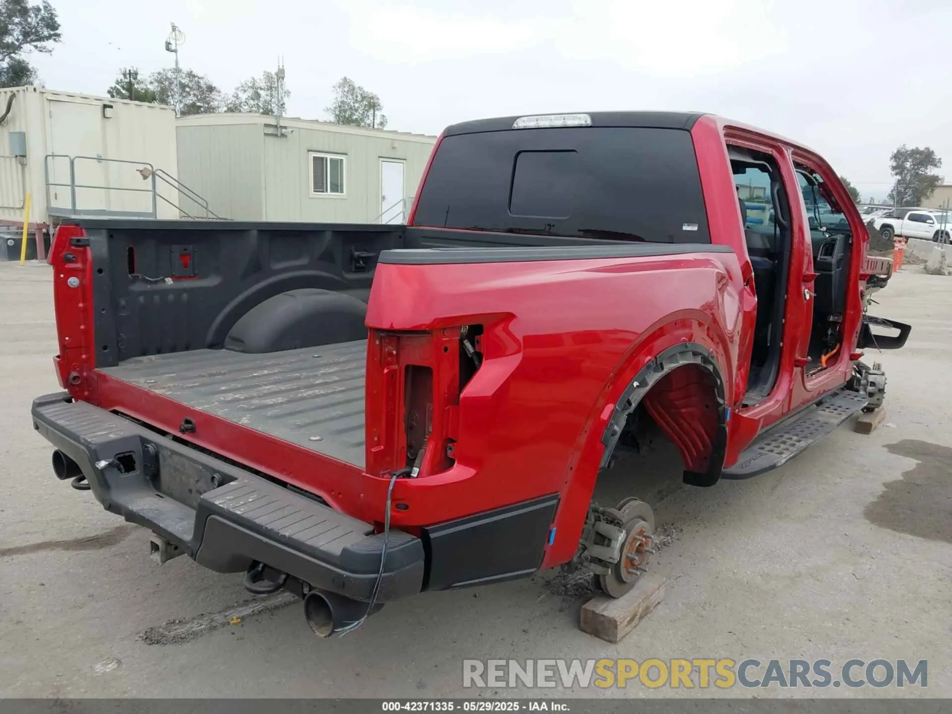 4 Photograph of a damaged car 1FTFW1RG4LFB28354 FORD F-150 2020