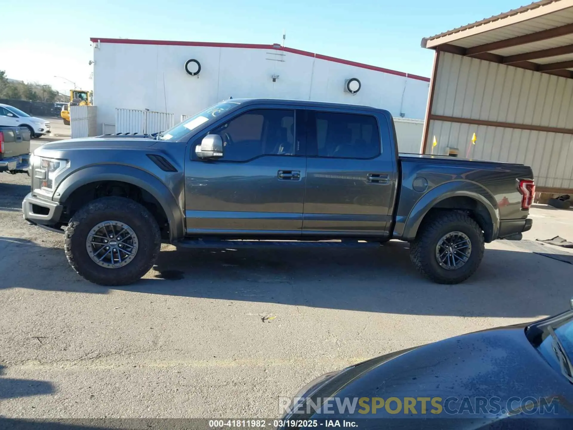 14 Photograph of a damaged car 1FTFW1RG5LFA62445 FORD F-150 2020