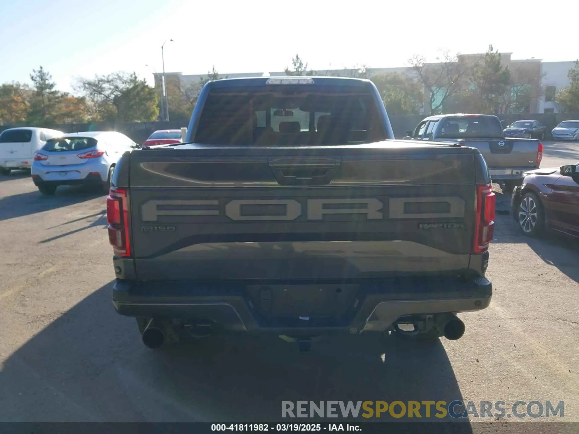 16 Photograph of a damaged car 1FTFW1RG5LFA62445 FORD F-150 2020