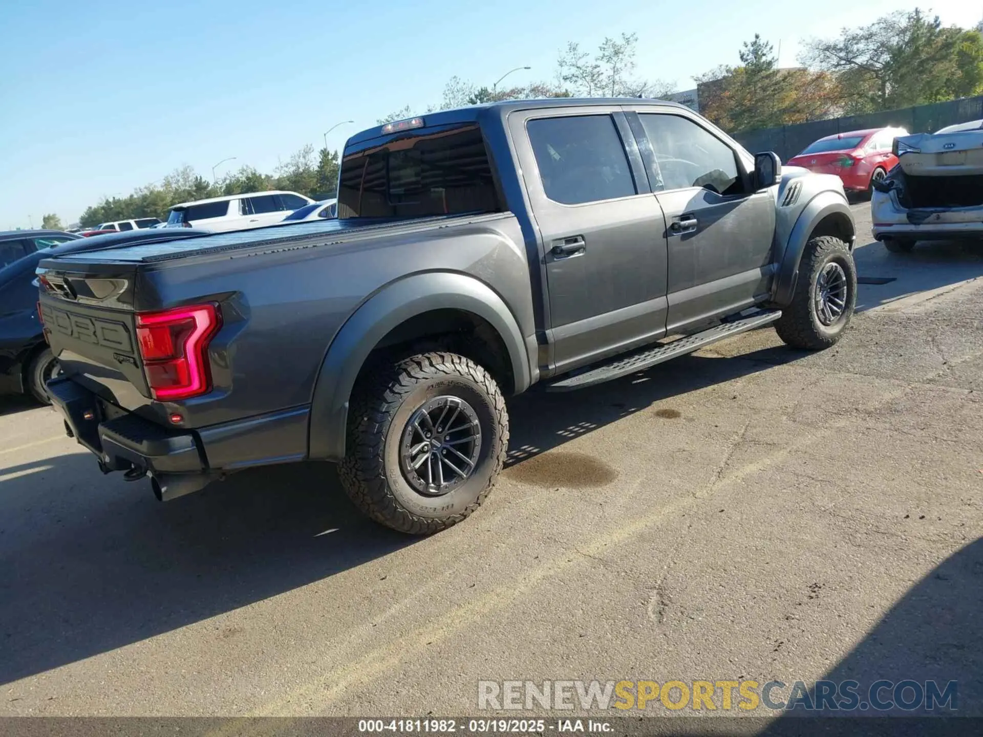 4 Photograph of a damaged car 1FTFW1RG5LFA62445 FORD F-150 2020