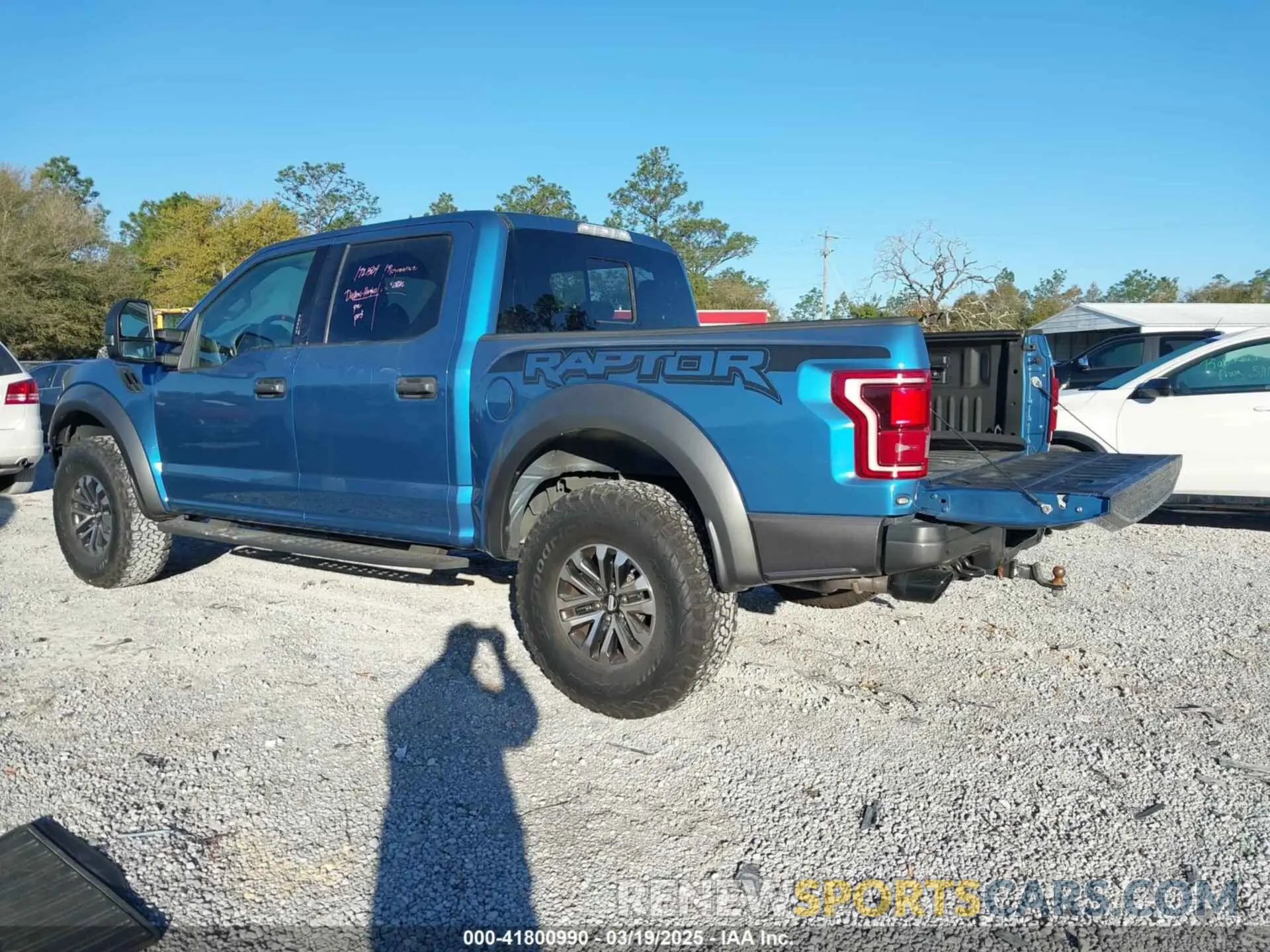 3 Photograph of a damaged car 1FTFW1RG6LFA91517 FORD F-150 2020