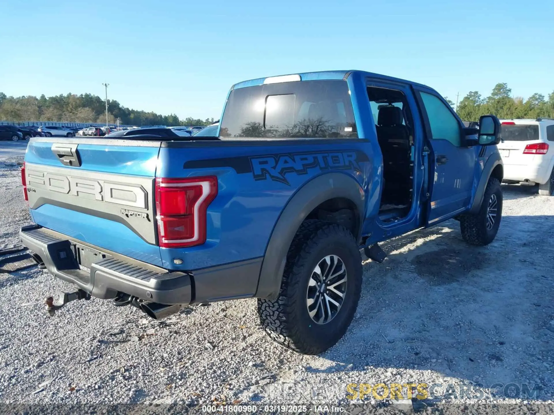 4 Photograph of a damaged car 1FTFW1RG6LFA91517 FORD F-150 2020