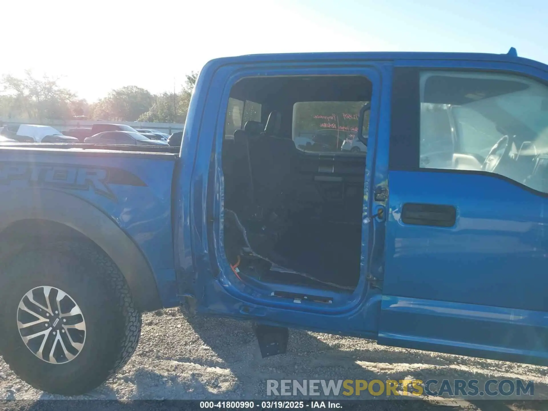 6 Photograph of a damaged car 1FTFW1RG6LFA91517 FORD F-150 2020
