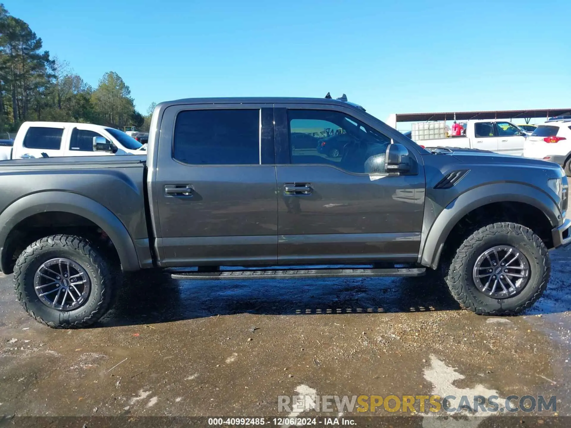 13 Photograph of a damaged car 1FTFW1RG7LFB08650 FORD F-150 2020