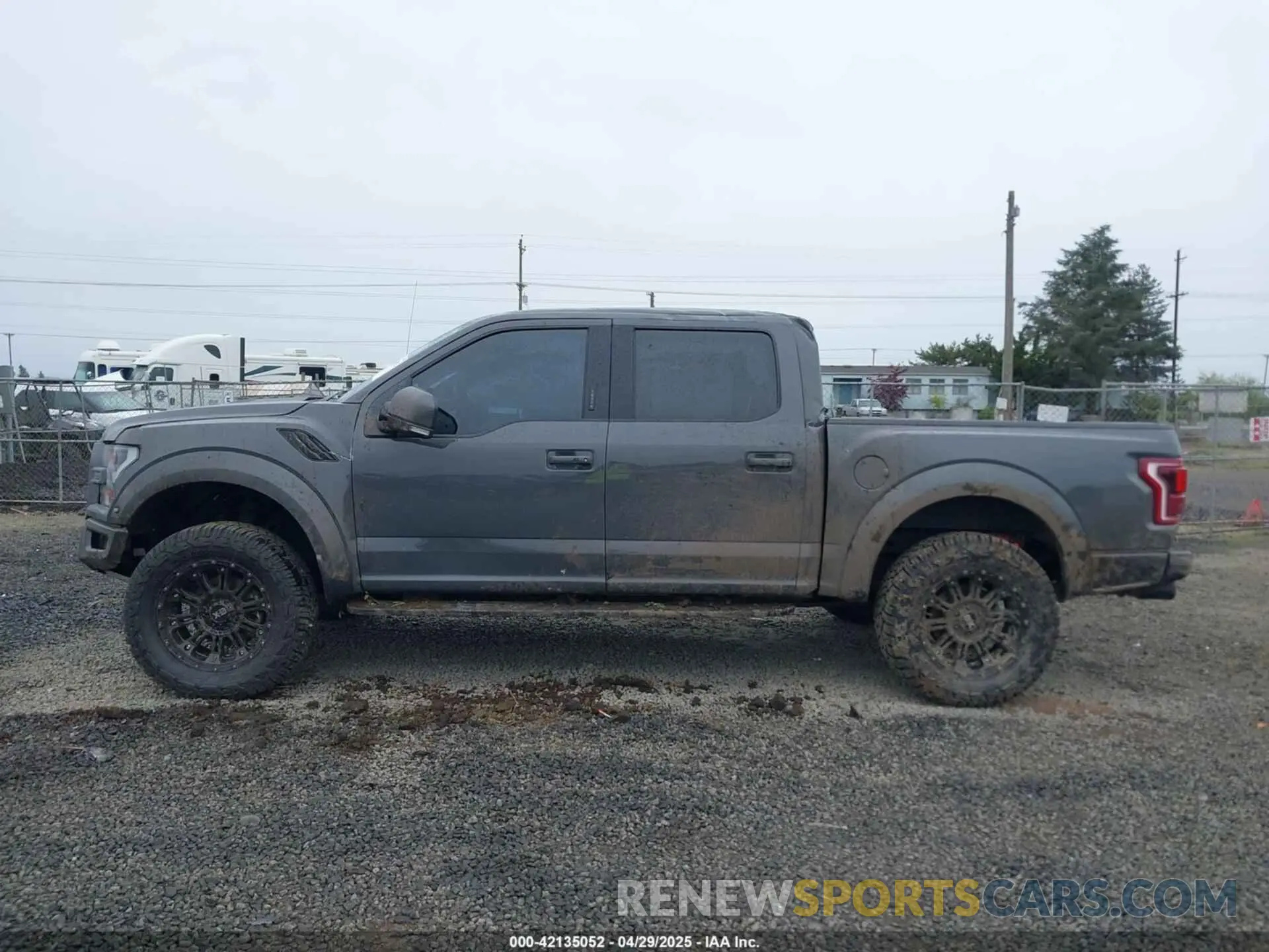 15 Photograph of a damaged car 1FTFW1RG8LFA88313 FORD F-150 2020