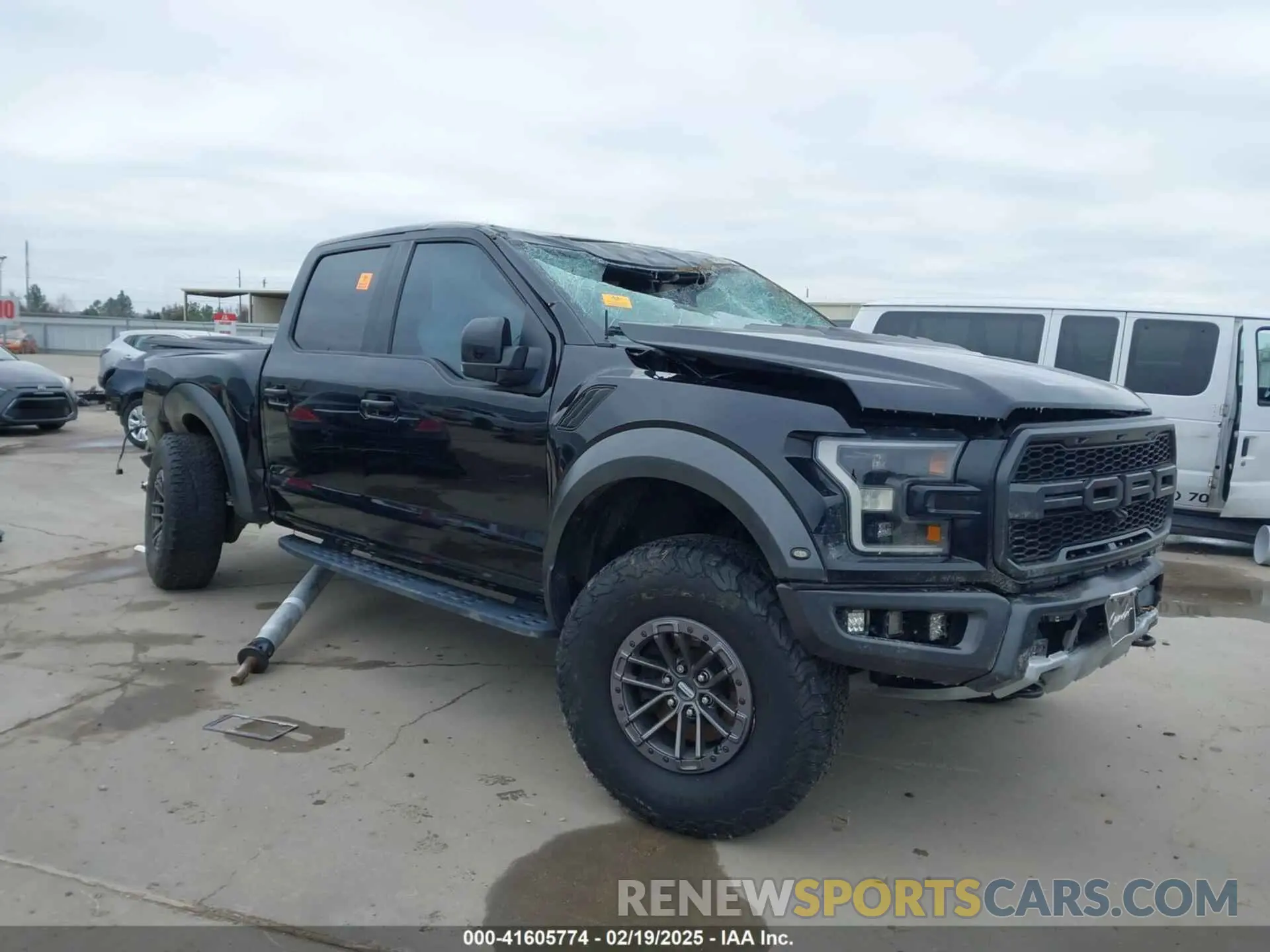 1 Photograph of a damaged car 1FTFW1RG9LFA37788 FORD F-150 2020
