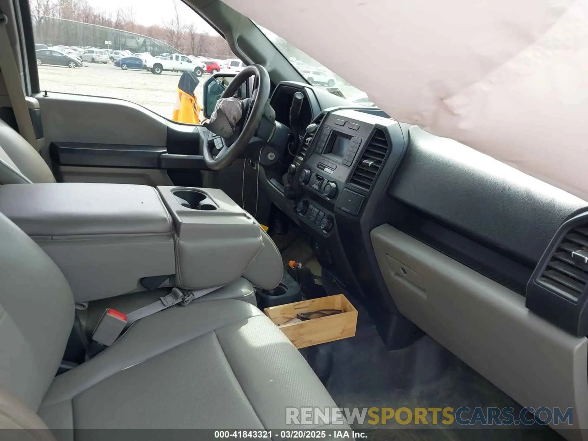 5 Photograph of a damaged car 1FTFX1C52LKE23125 FORD F-150 2020