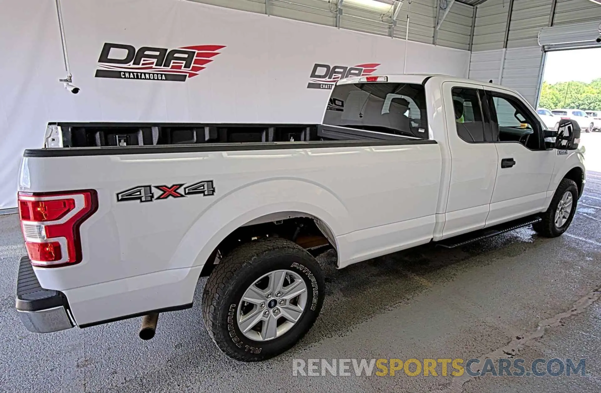 25 Photograph of a damaged car 1FTFX1E47LKD53321 FORD F-150 2020