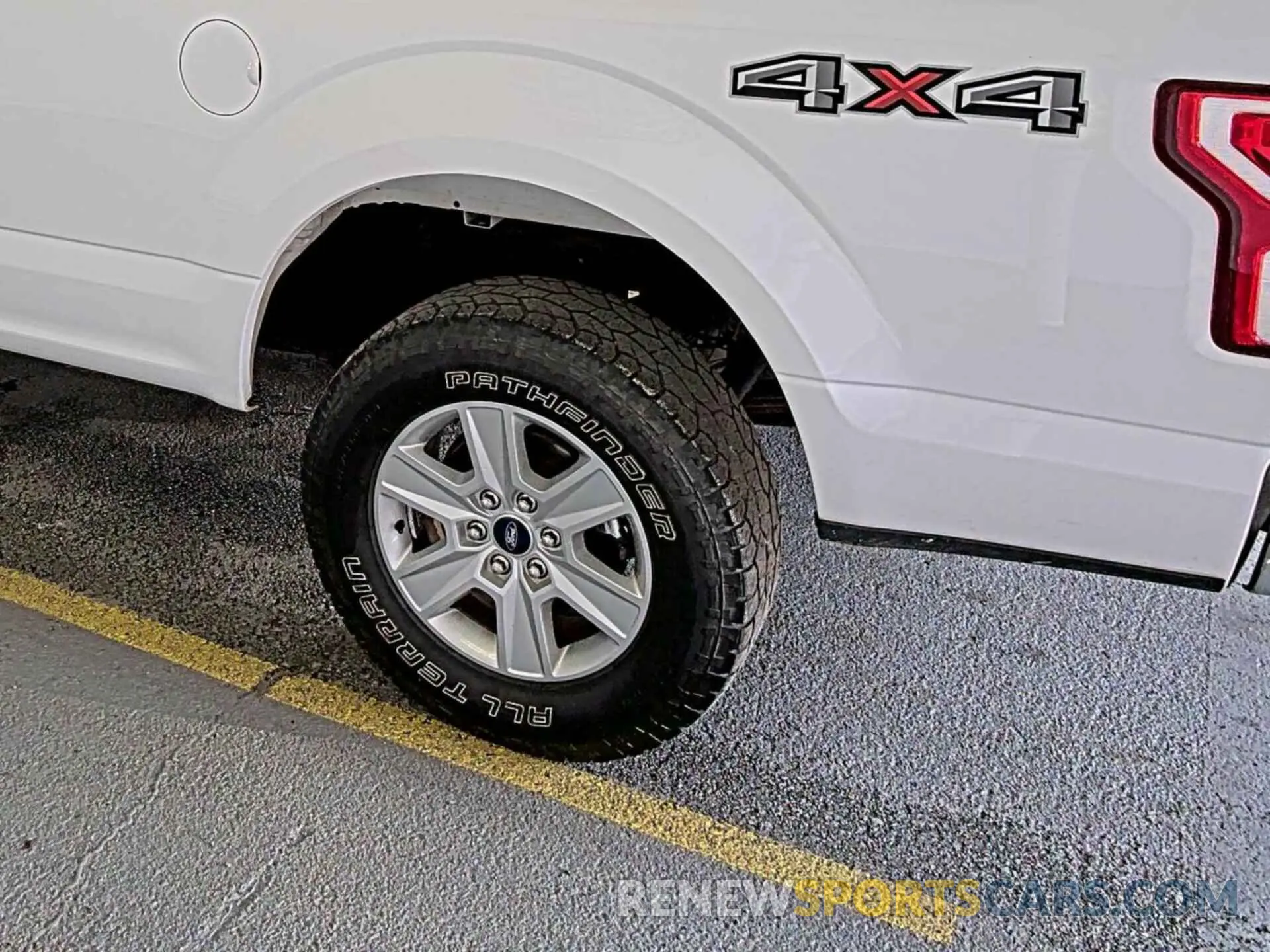 3 Photograph of a damaged car 1FTFX1E47LKD53321 FORD F-150 2020