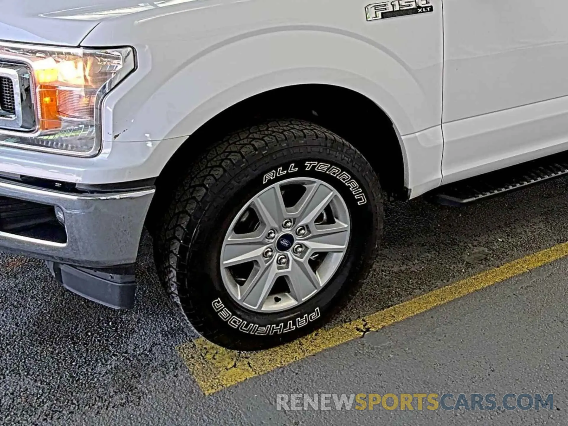 4 Photograph of a damaged car 1FTFX1E47LKD53321 FORD F-150 2020