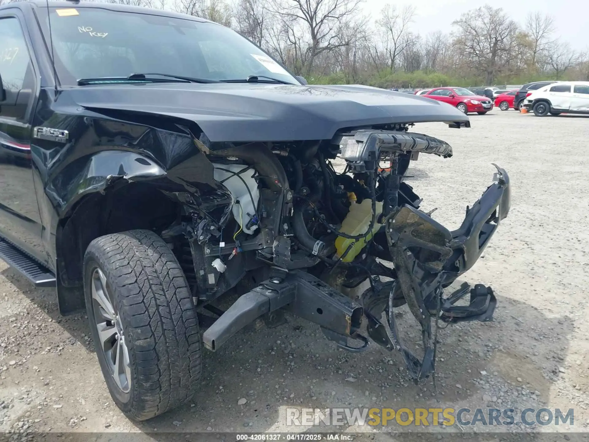 18 Photograph of a damaged car 1FTFX1E51LFC56519 FORD F-150 2020