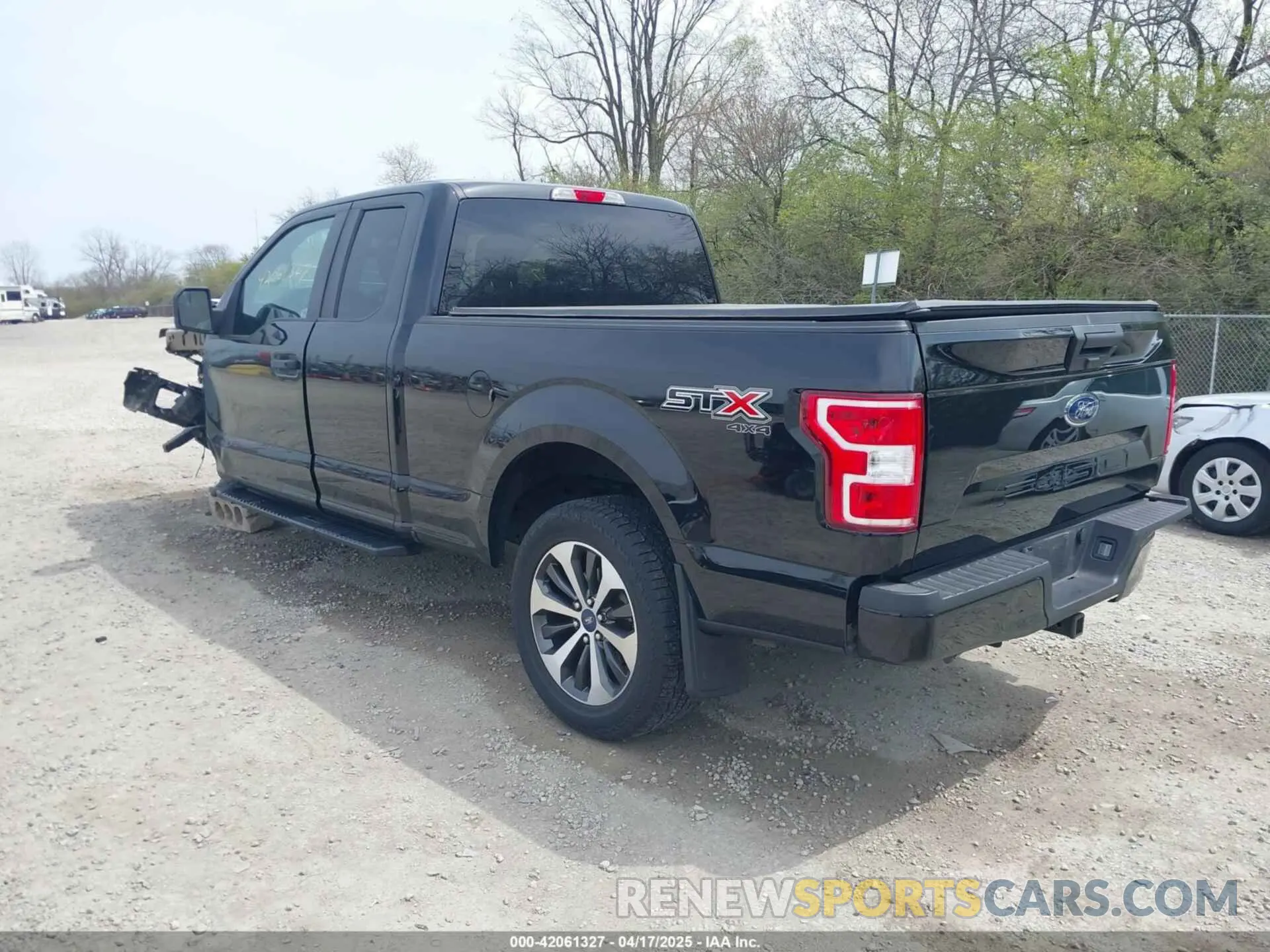 3 Photograph of a damaged car 1FTFX1E51LFC56519 FORD F-150 2020