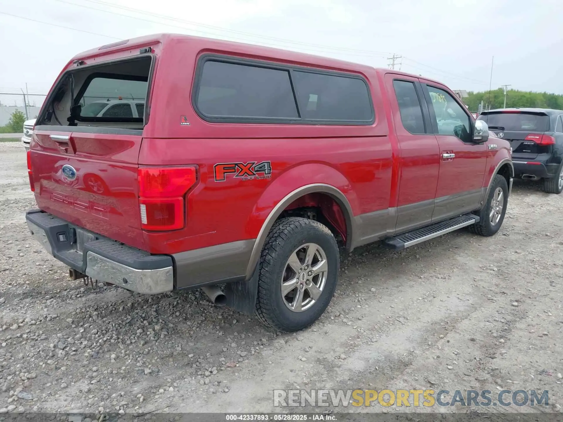 4 Photograph of a damaged car 1FTFX1E53LKE33868 FORD F-150 2020