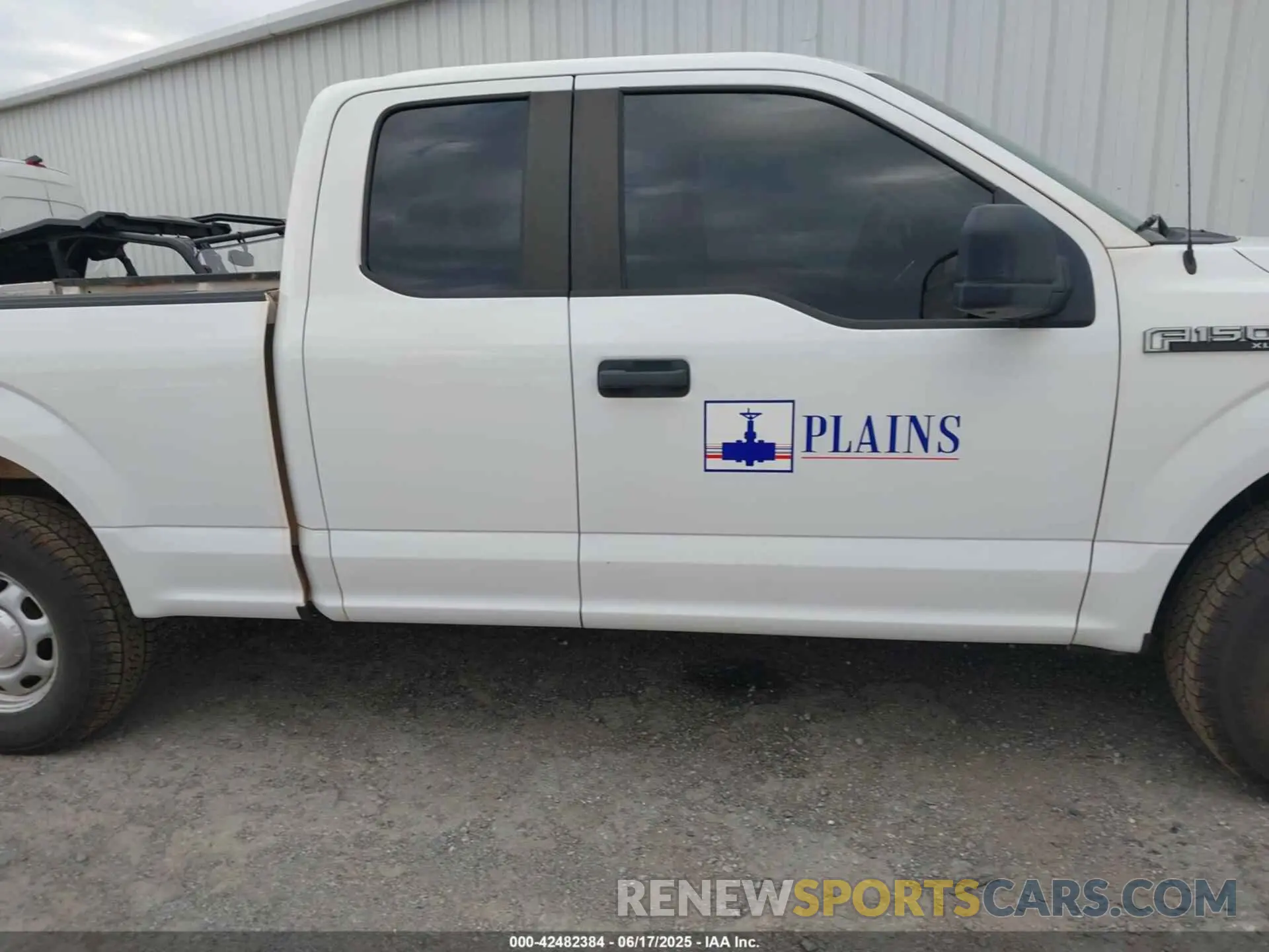 13 Photograph of a damaged car 1FTFX1E57LKD83380 FORD F-150 2020