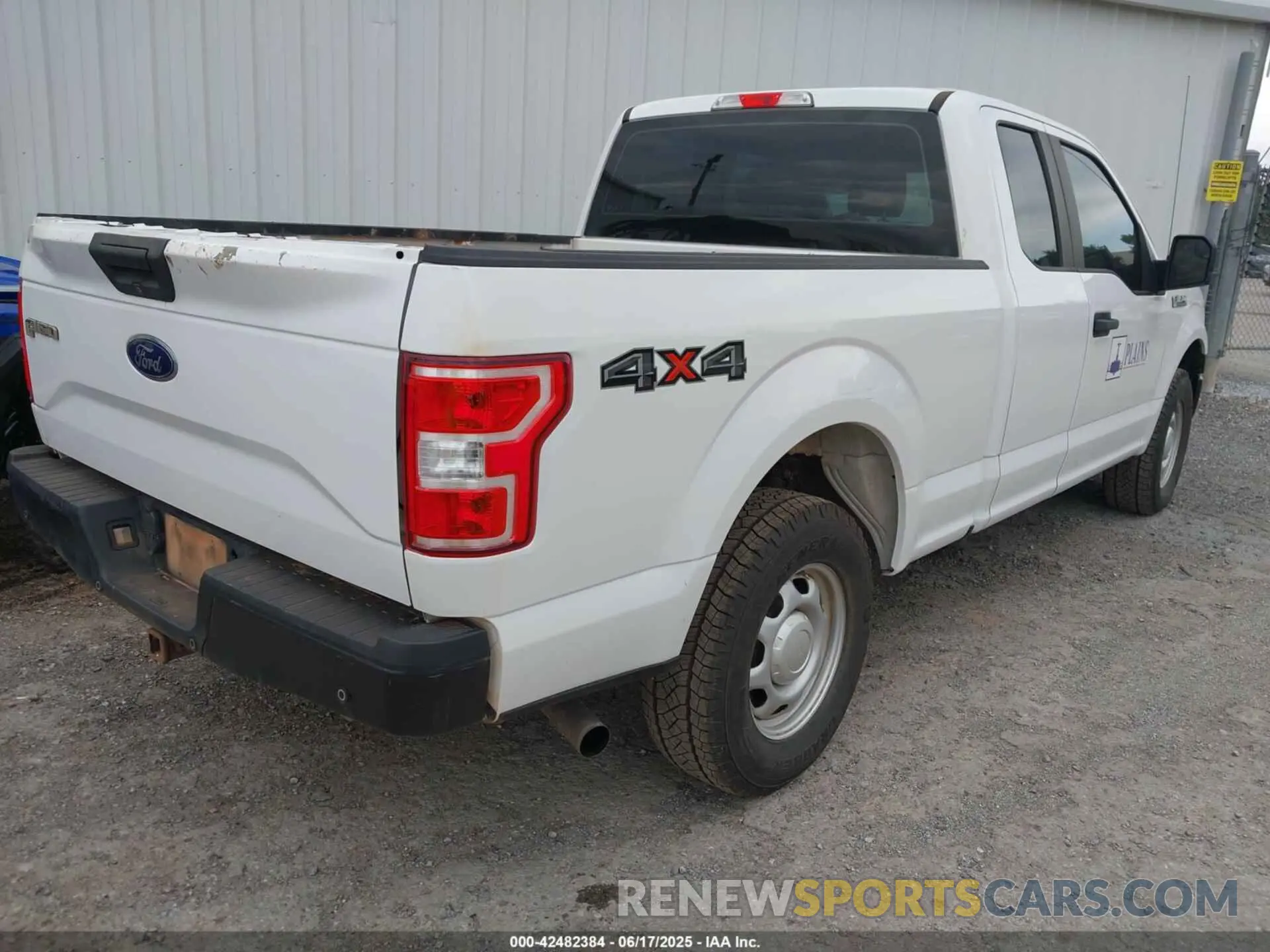 4 Photograph of a damaged car 1FTFX1E57LKD83380 FORD F-150 2020