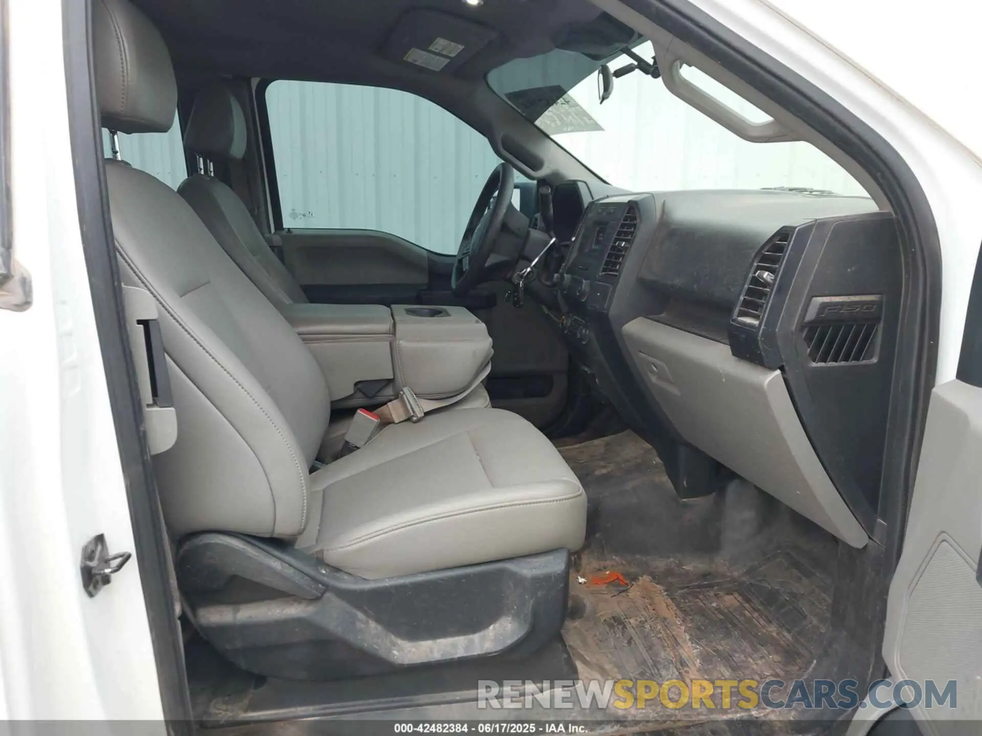 5 Photograph of a damaged car 1FTFX1E57LKD83380 FORD F-150 2020