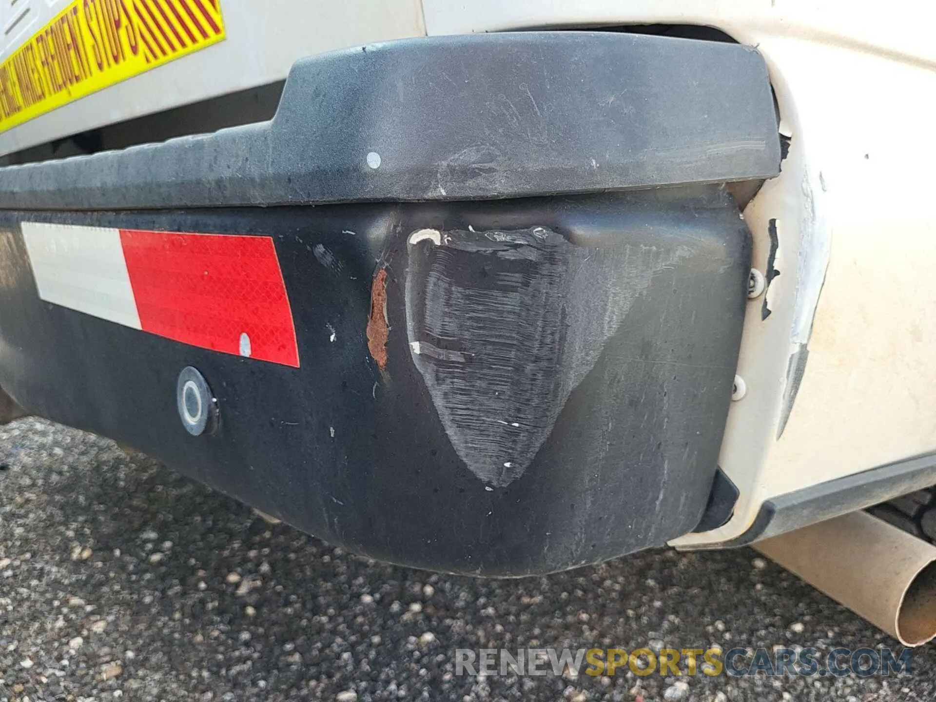 25 Photograph of a damaged car 1FTFX1E57LKD83783 FORD F-150 2020