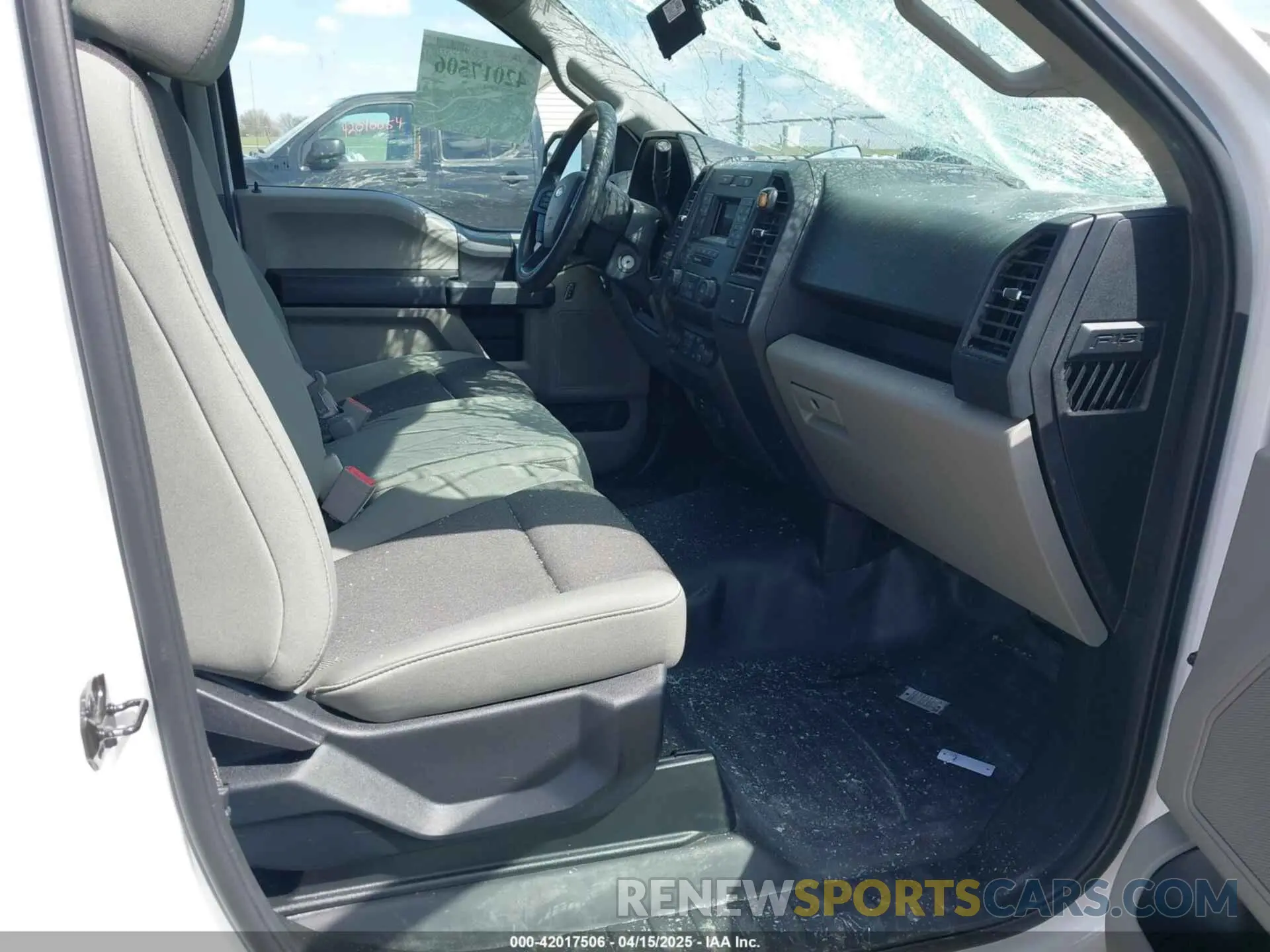 5 Photograph of a damaged car 1FTMF1CP3LKE03557 FORD F-150 2020