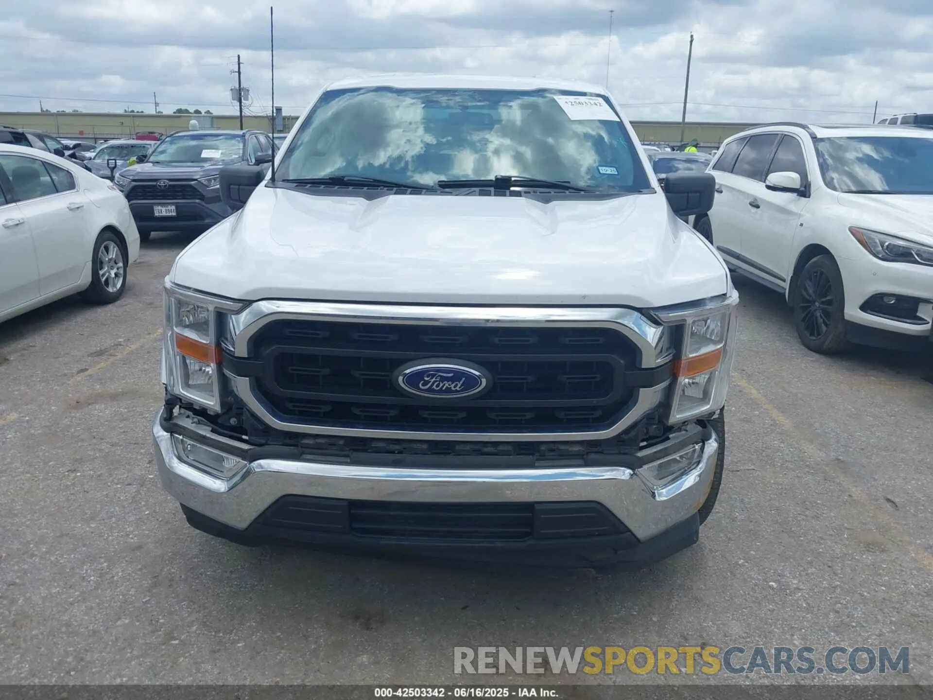 12 Photograph of a damaged car 1FTEW1C50MKE82061 FORD F-150 2021