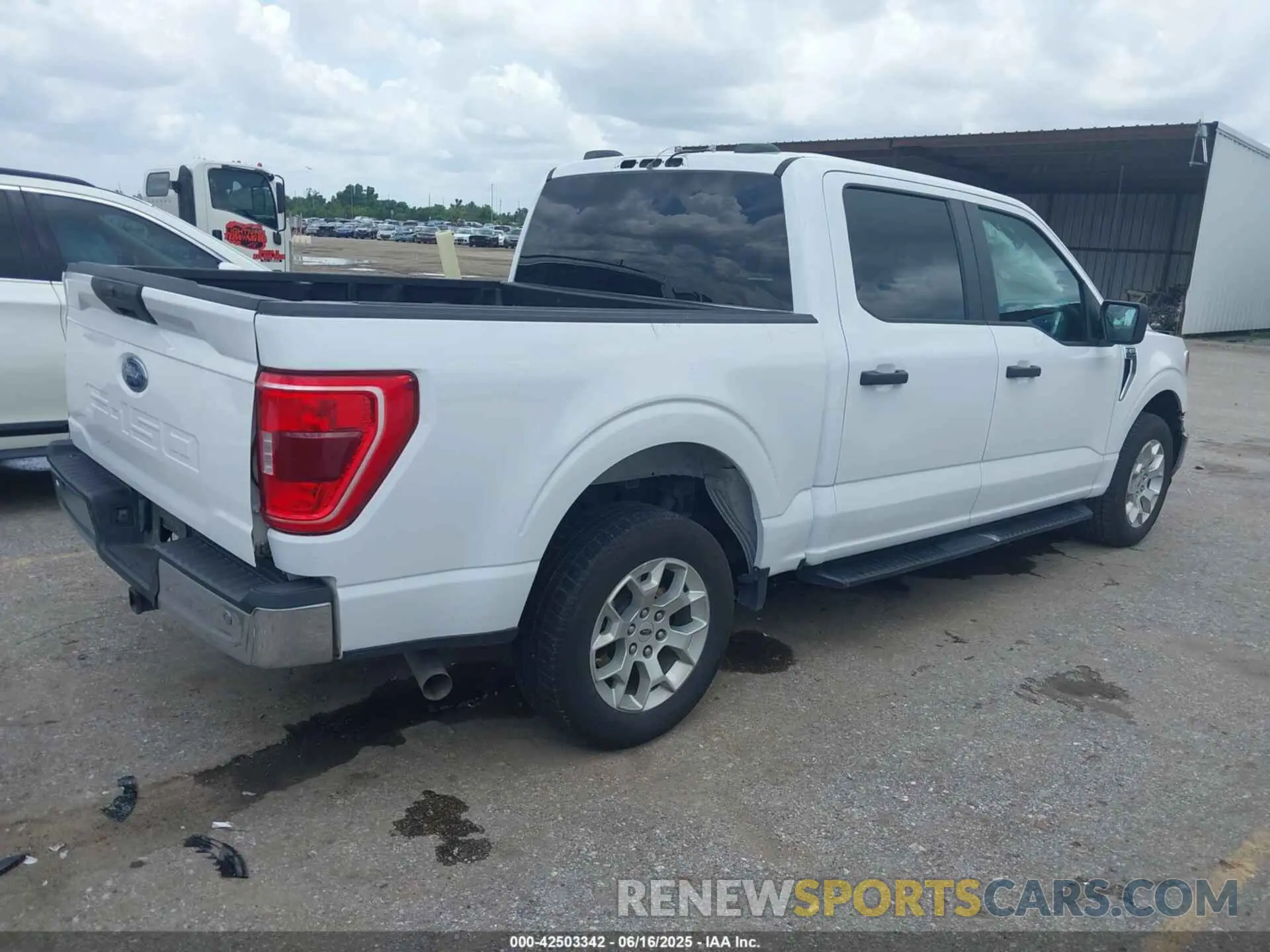 4 Photograph of a damaged car 1FTEW1C50MKE82061 FORD F-150 2021