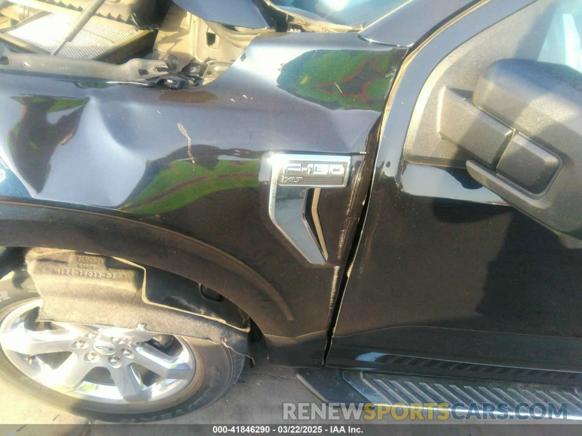 20 Photograph of a damaged car 1FTEW1C51MFC47404 FORD F-150 2021