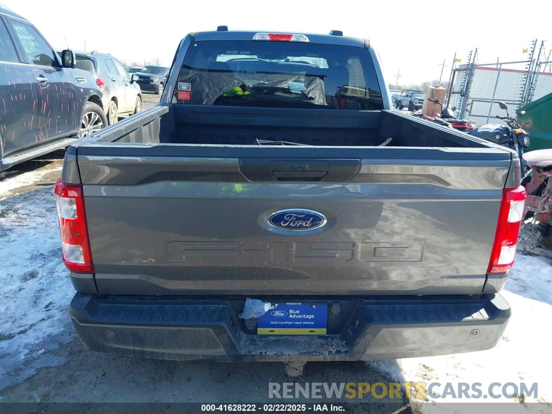 17 Photograph of a damaged car 1FTEW1C51MFC94173 FORD F-150 2021