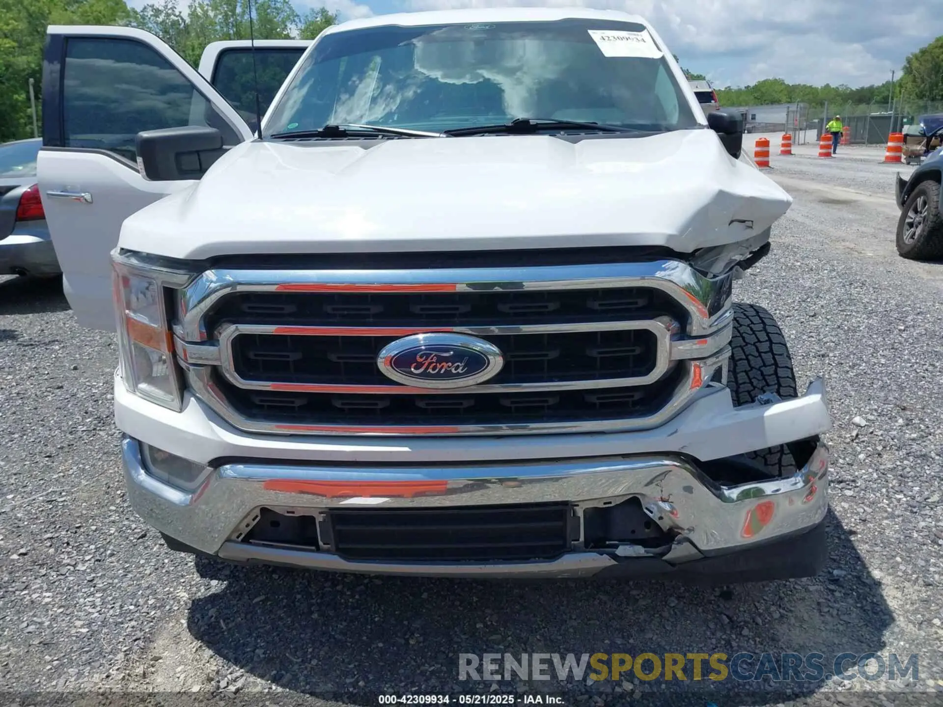 1 Photograph of a damaged car 1FTEW1C52MFB80117 FORD F-150 2021