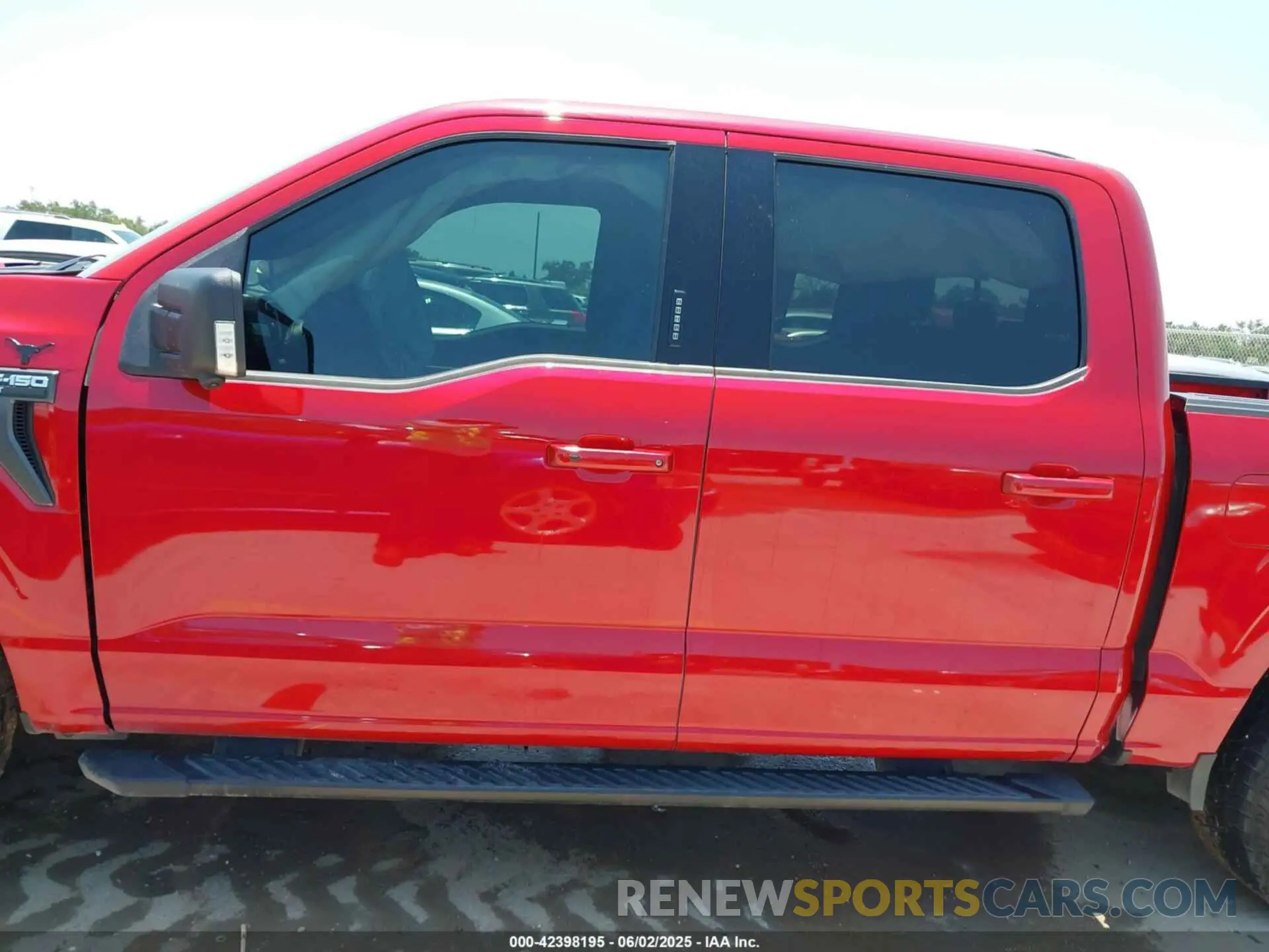 15 Photograph of a damaged car 1FTEW1C54MKD45995 FORD F-150 2021