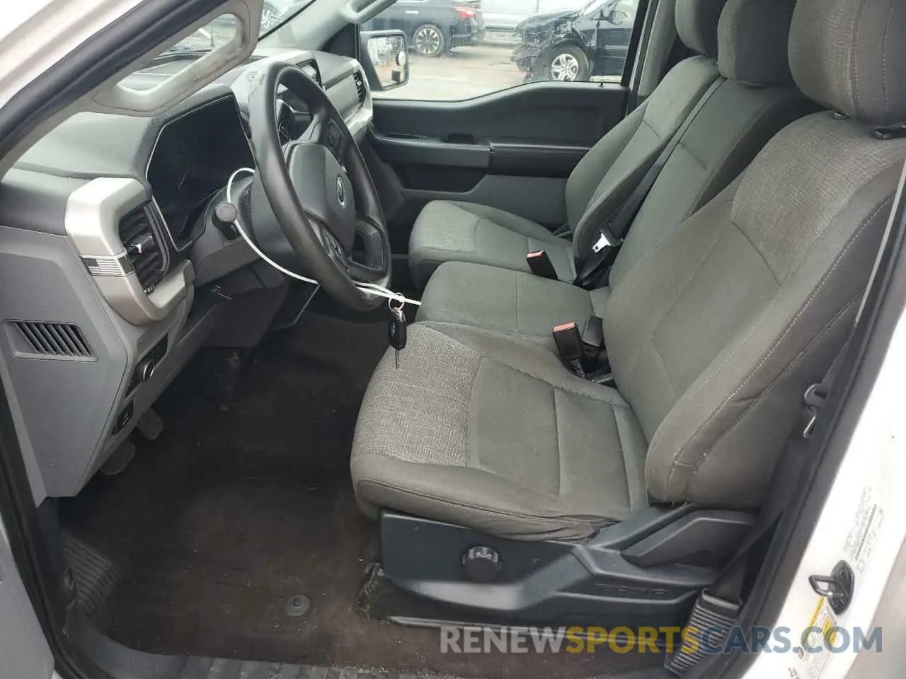 7 Photograph of a damaged car 1FTEW1C55MFB01166 FORD F-150 2021