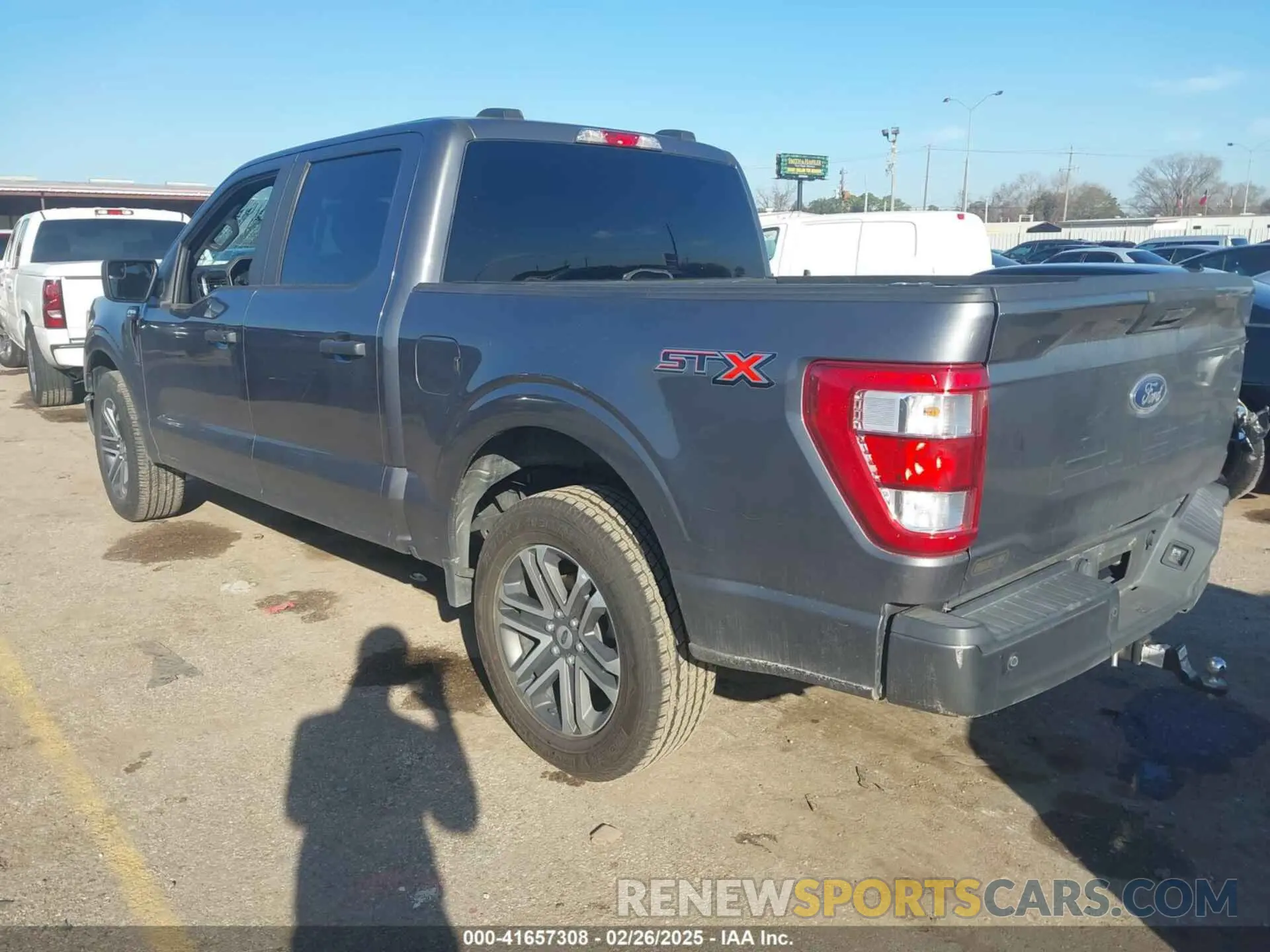 3 Photograph of a damaged car 1FTEW1C56MFA89903 FORD F-150 2021