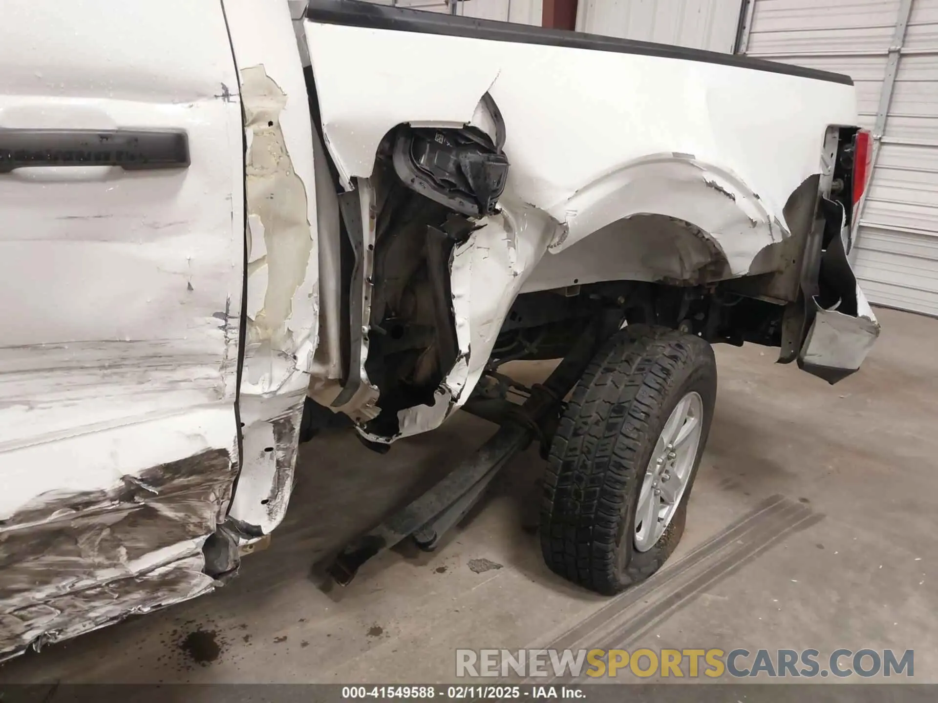 21 Photograph of a damaged car 1FTEW1C57MFA71572 FORD F-150 2021