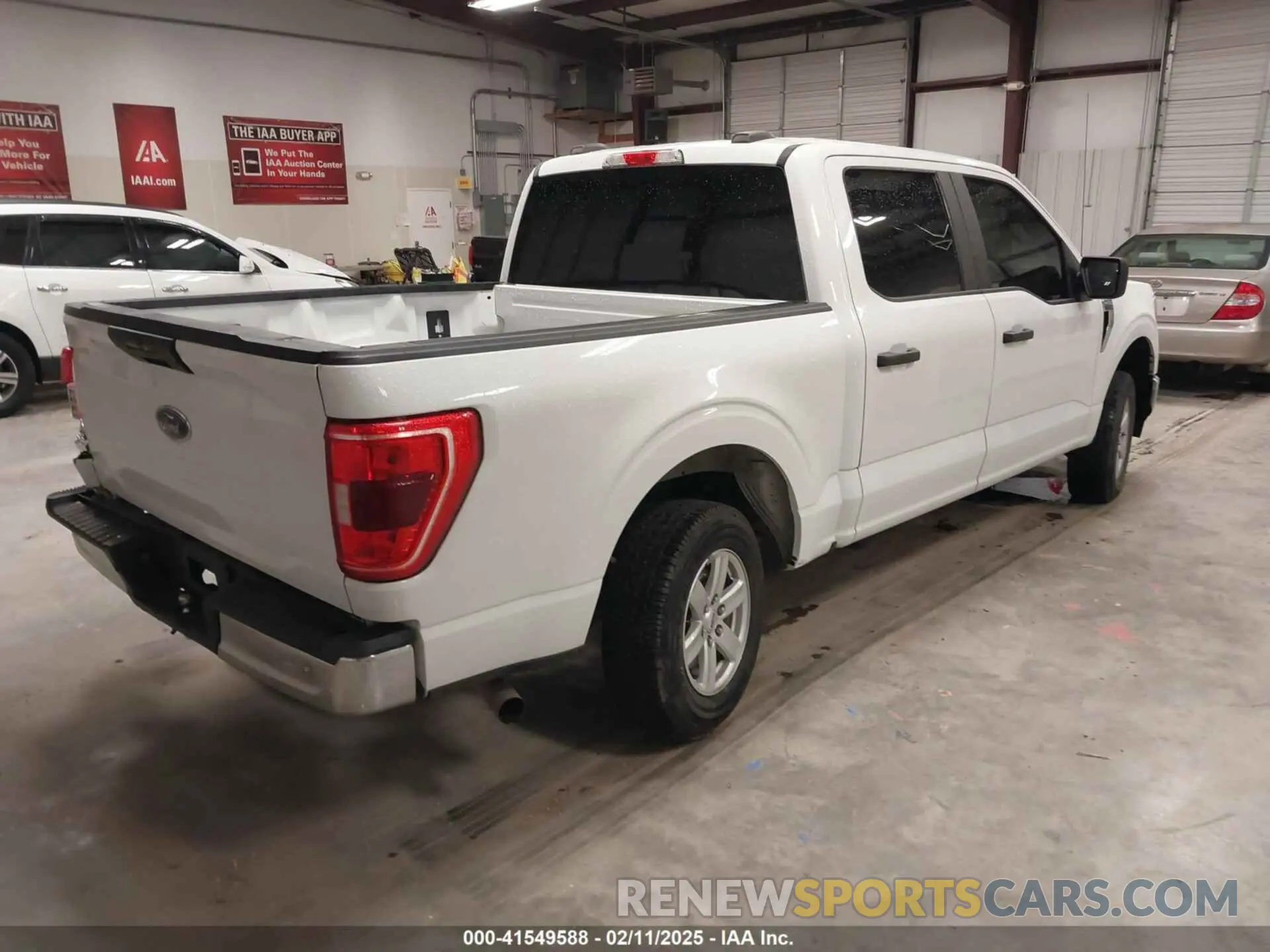 4 Photograph of a damaged car 1FTEW1C57MFA71572 FORD F-150 2021