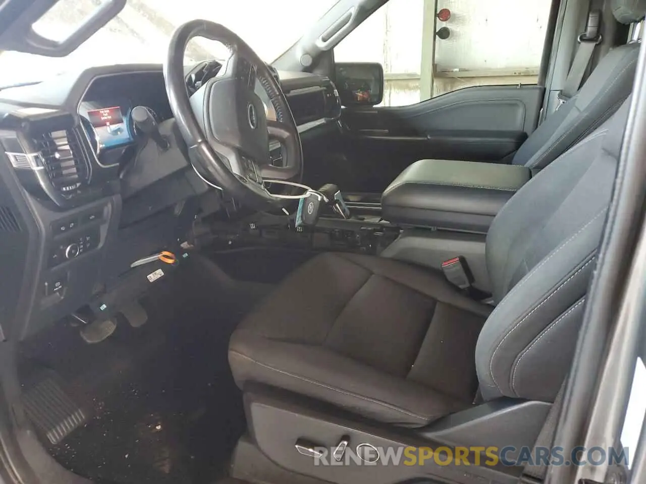 7 Photograph of a damaged car 1FTEW1C58MFB54623 FORD F-150 2021