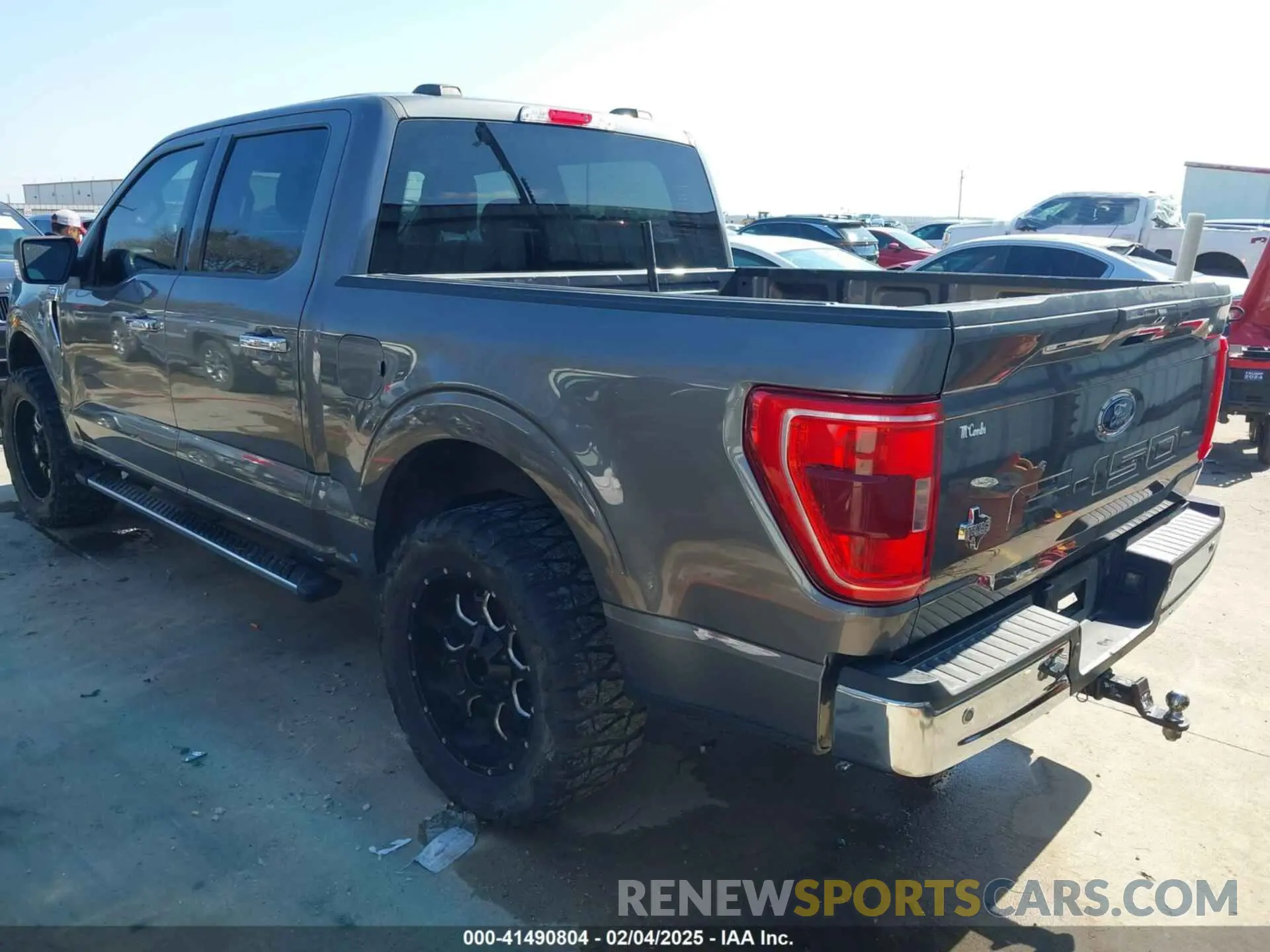 3 Photograph of a damaged car 1FTEW1C59MFC46694 FORD F-150 2021