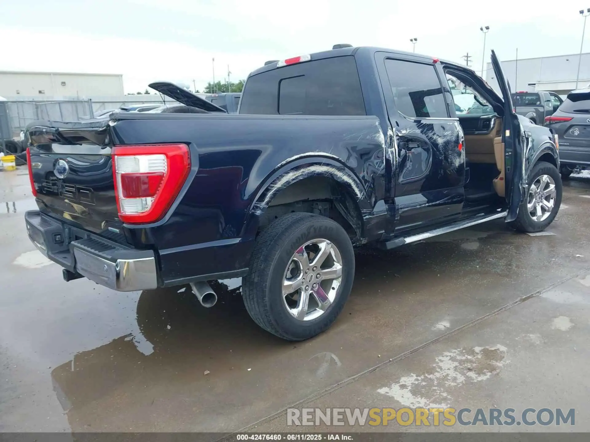 4 Photograph of a damaged car 1FTEW1C84MKE87869 FORD F-150 2021