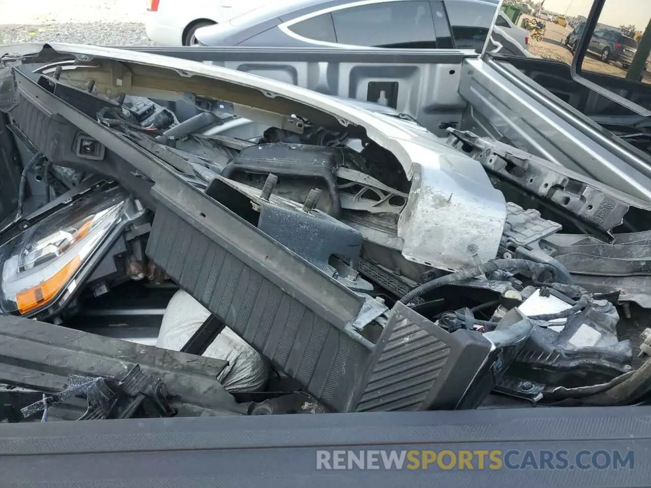 12 Photograph of a damaged car 1FTEW1C8XMKE52138 FORD F-150 2021