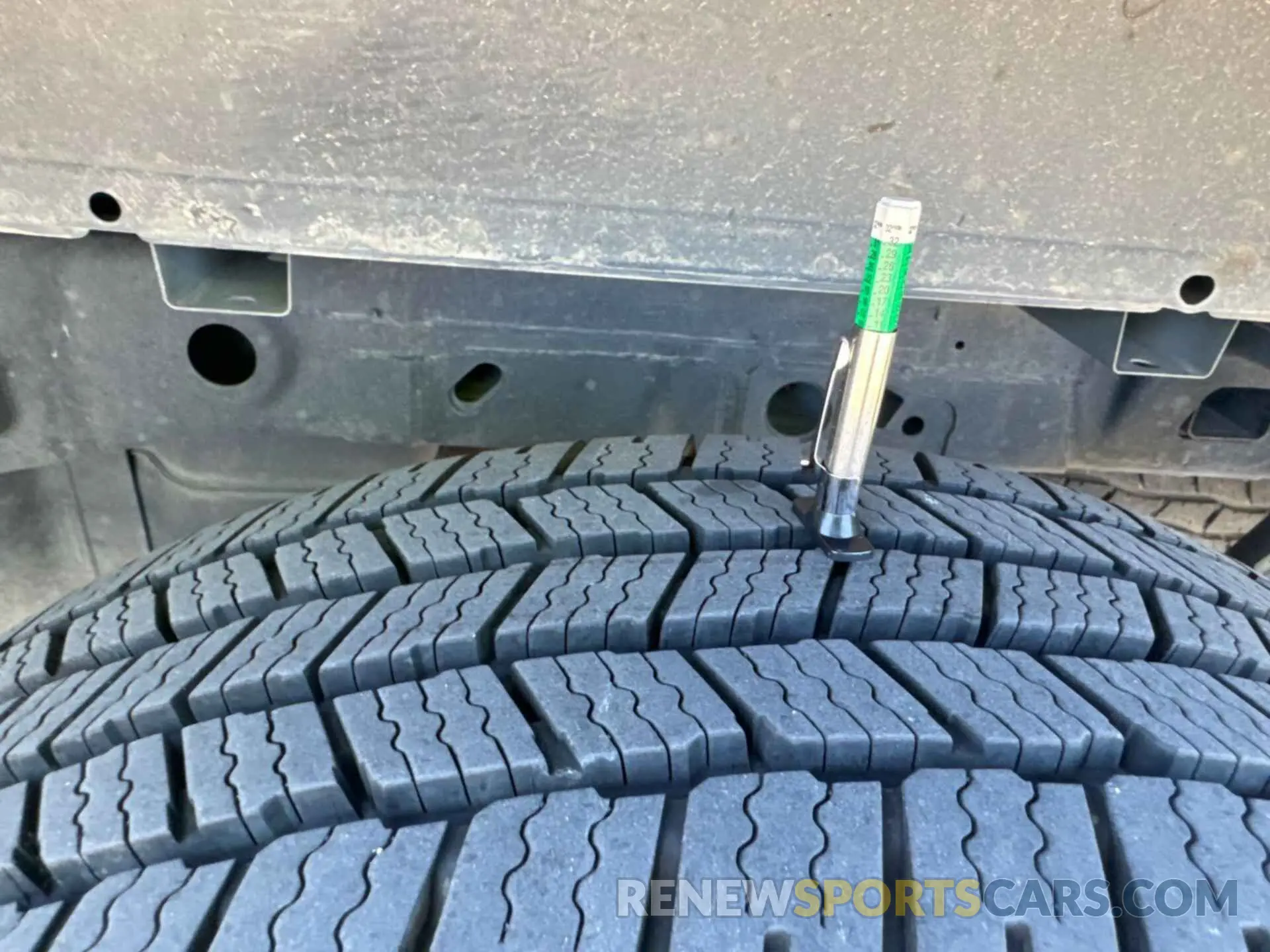 6 Photograph of a damaged car 1FTEW1CB8MFA73434 FORD F-150 2021
